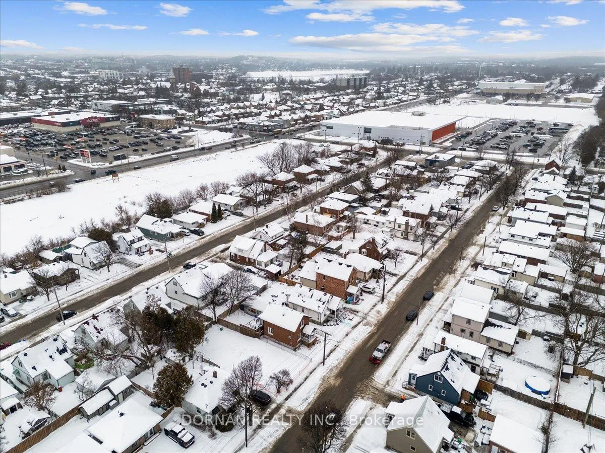 Photo 14 of 434 Edison Avenue, Peterborough, Otonabee Ward 1 — HOMEH