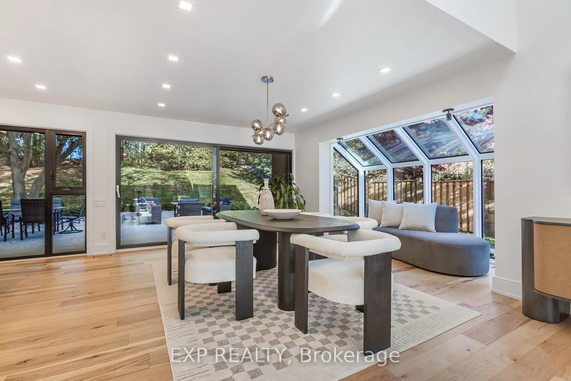 Photo 8 of 75 Reding Road, Hamilton, Ancaster — HOMEH