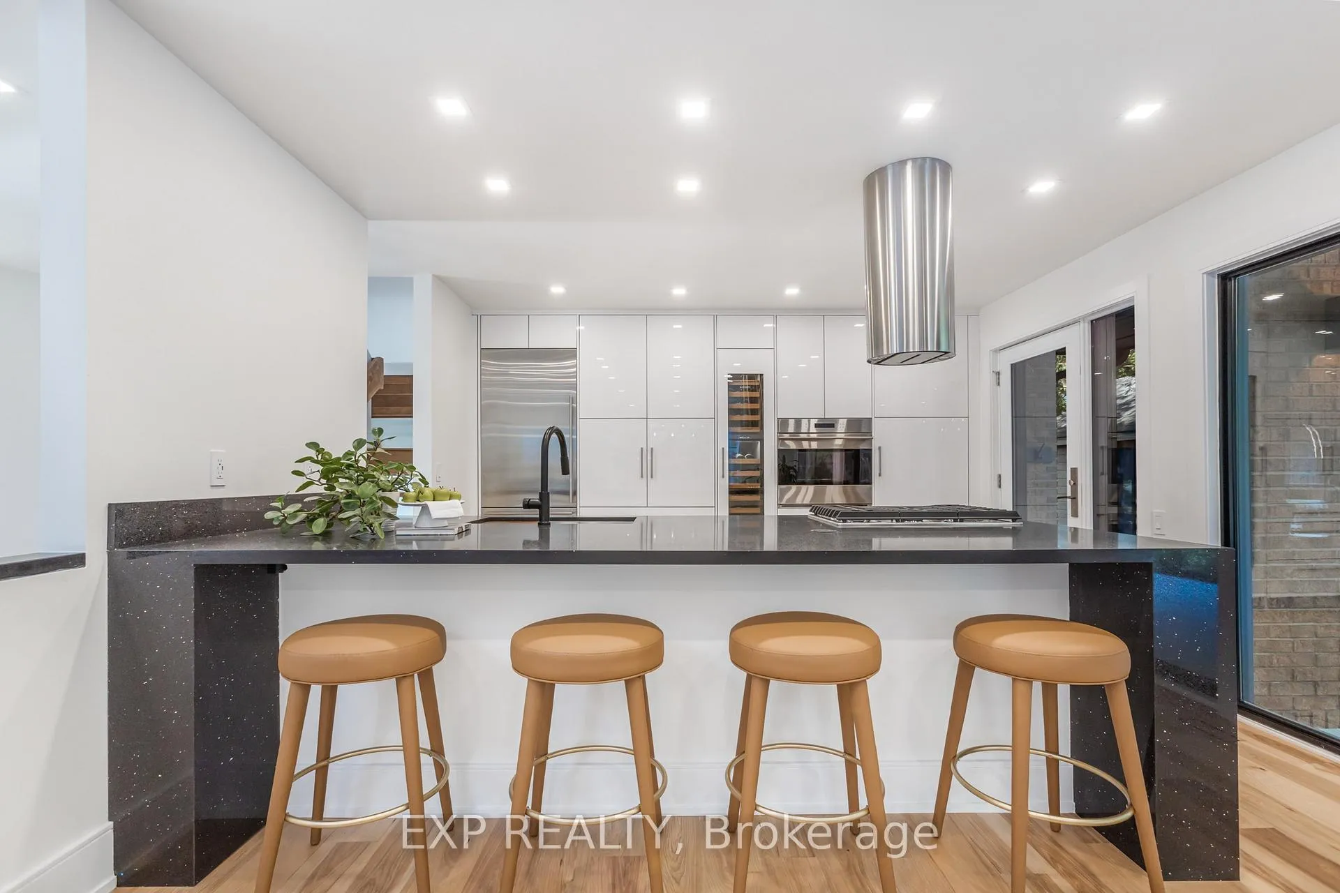 Photo 10 of 75 Reding Road, Hamilton, Ancaster — HOMEH