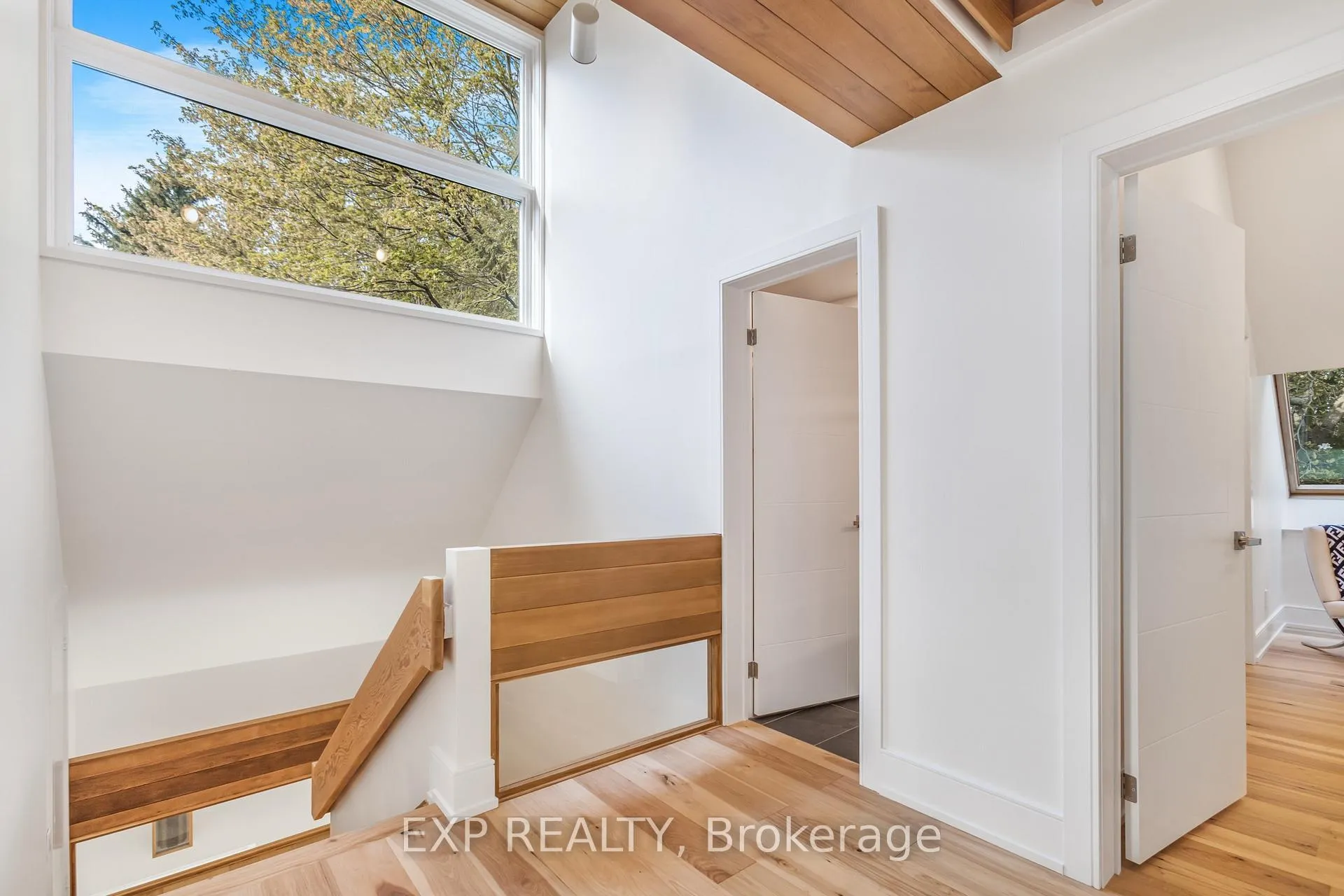 Photo 14 of 75 Reding Road, Hamilton, Ancaster — HOMEH