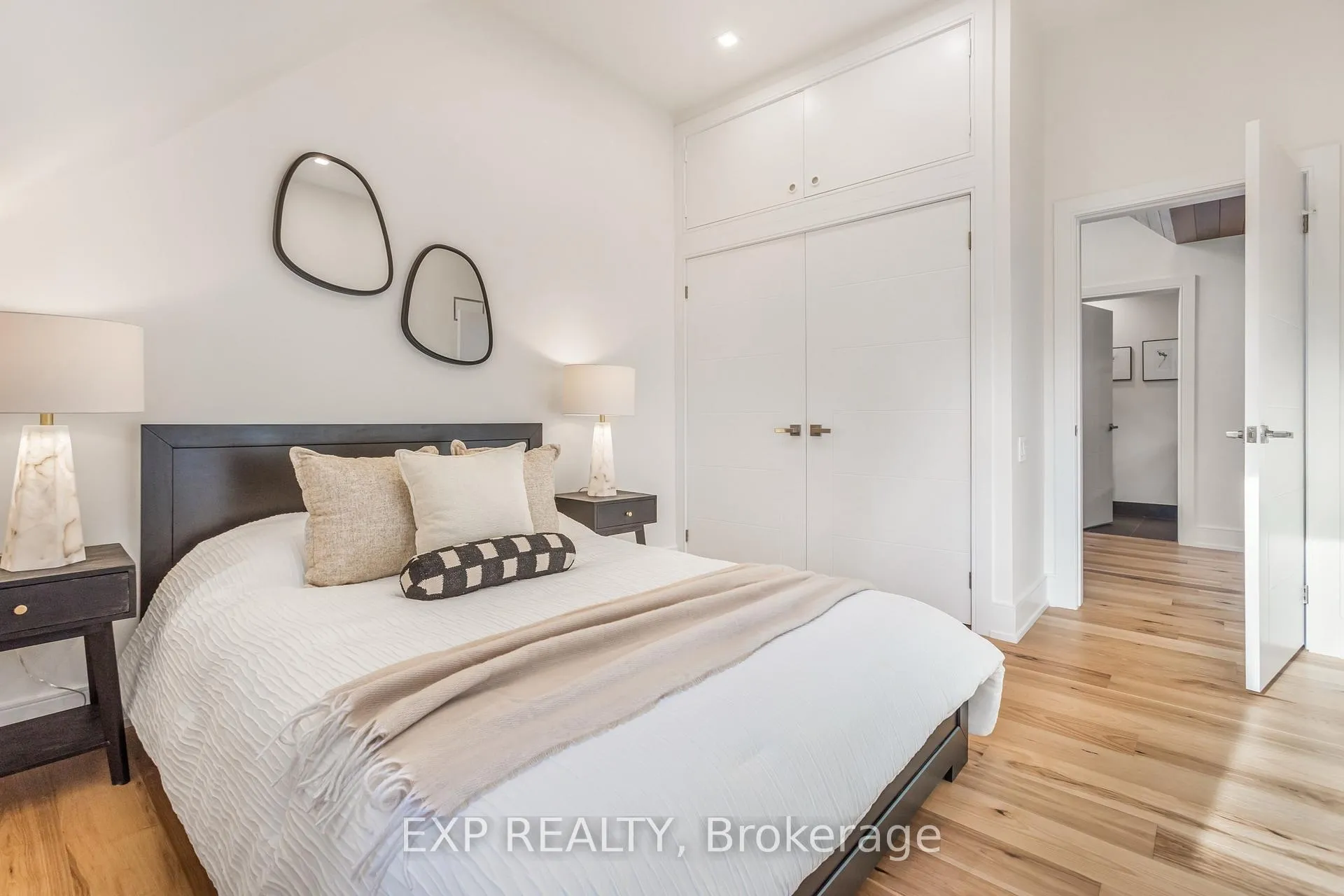 Photo 16 of 75 Reding Road, Hamilton, Ancaster — HOMEH