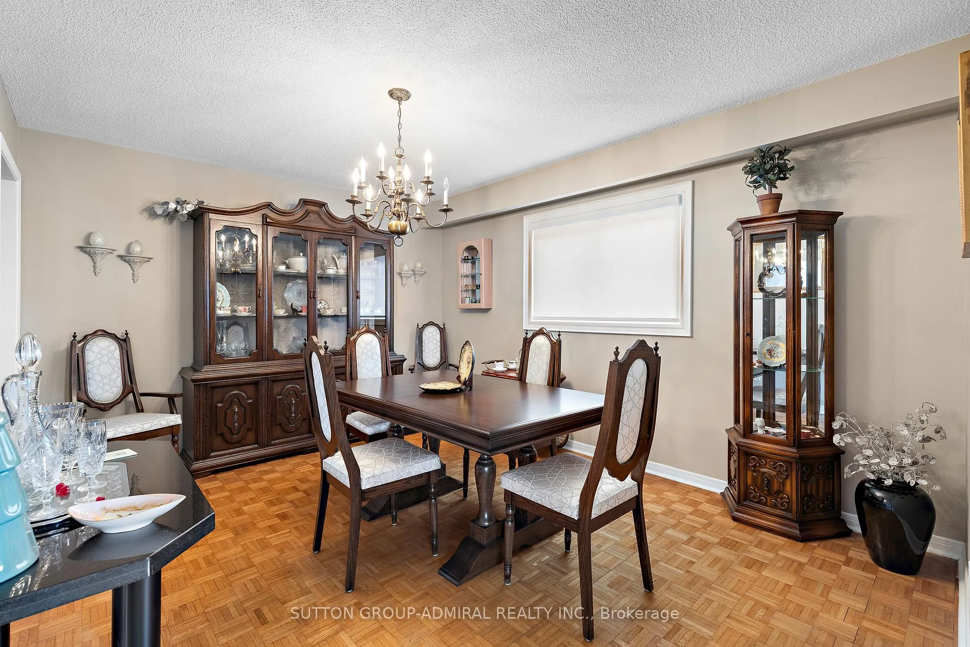 Photo 5 of 75 Timber Lane, Vaughan, East Woodbridge — HOMEH