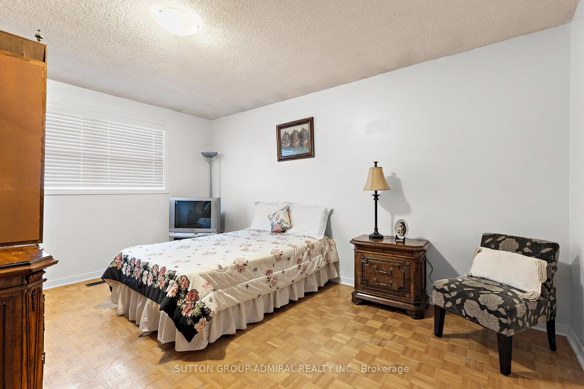 Photo 19 of 75 Timber Lane, Vaughan, East Woodbridge — HOMEH