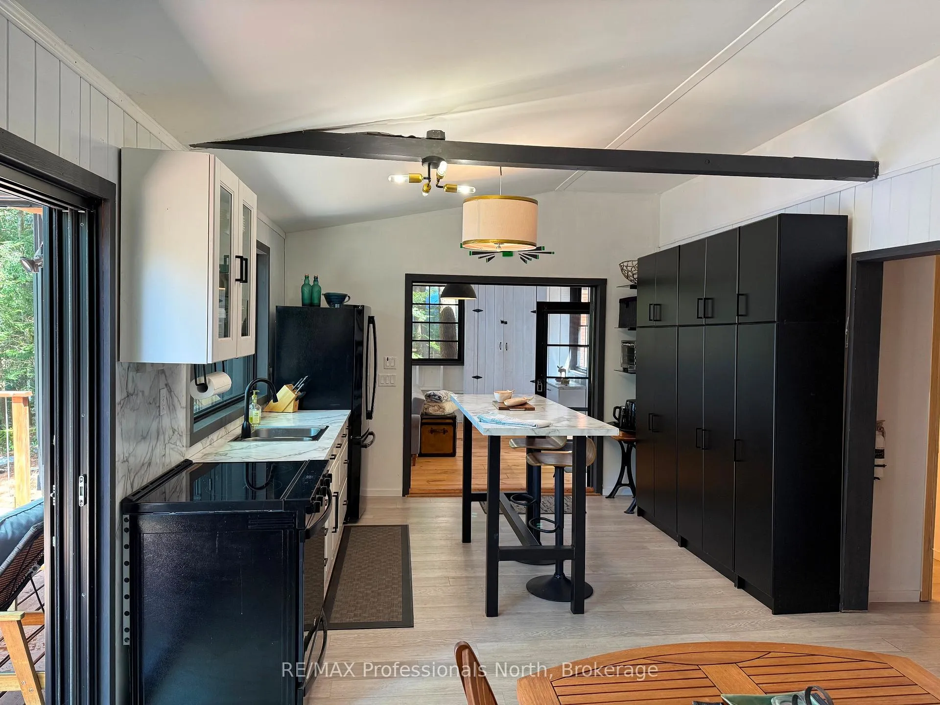 Photo 24 of 1132 Sapphire (Koshlong Lake) Drive, Highlands East, Glamorgan — HOMEH