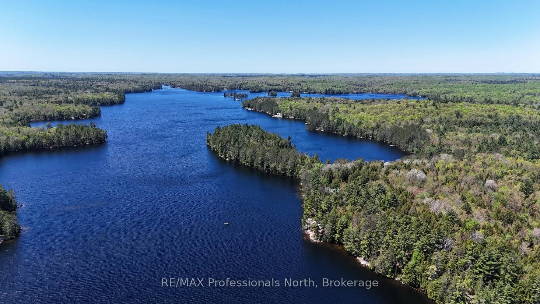 Photo 36 of 1132 Sapphire (Koshlong Lake) Drive, Highlands East, Glamorgan — HOMEH