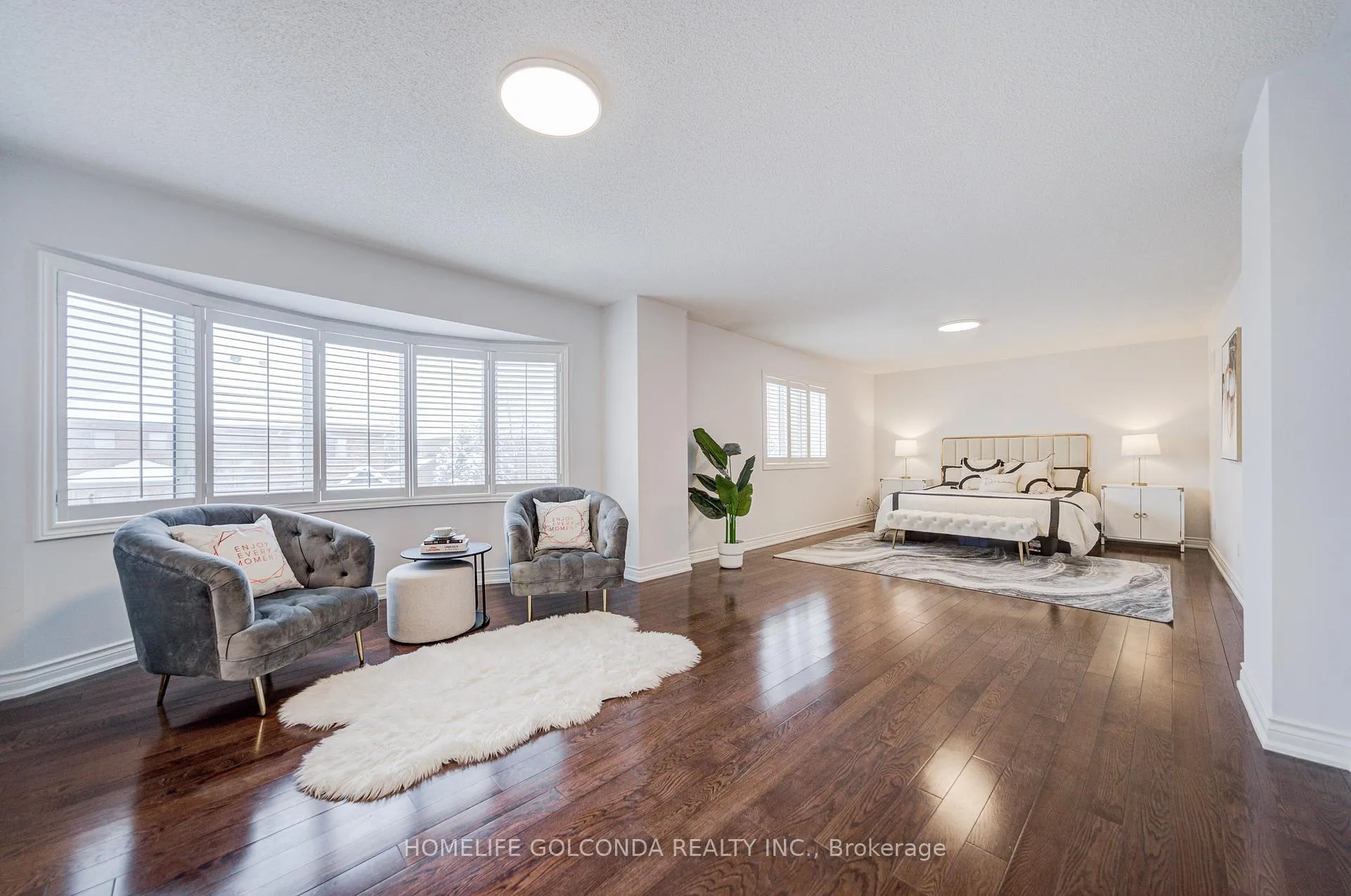 Photo 24 of 34 Odessa Crescent, Markham, Cachet — HOMEH