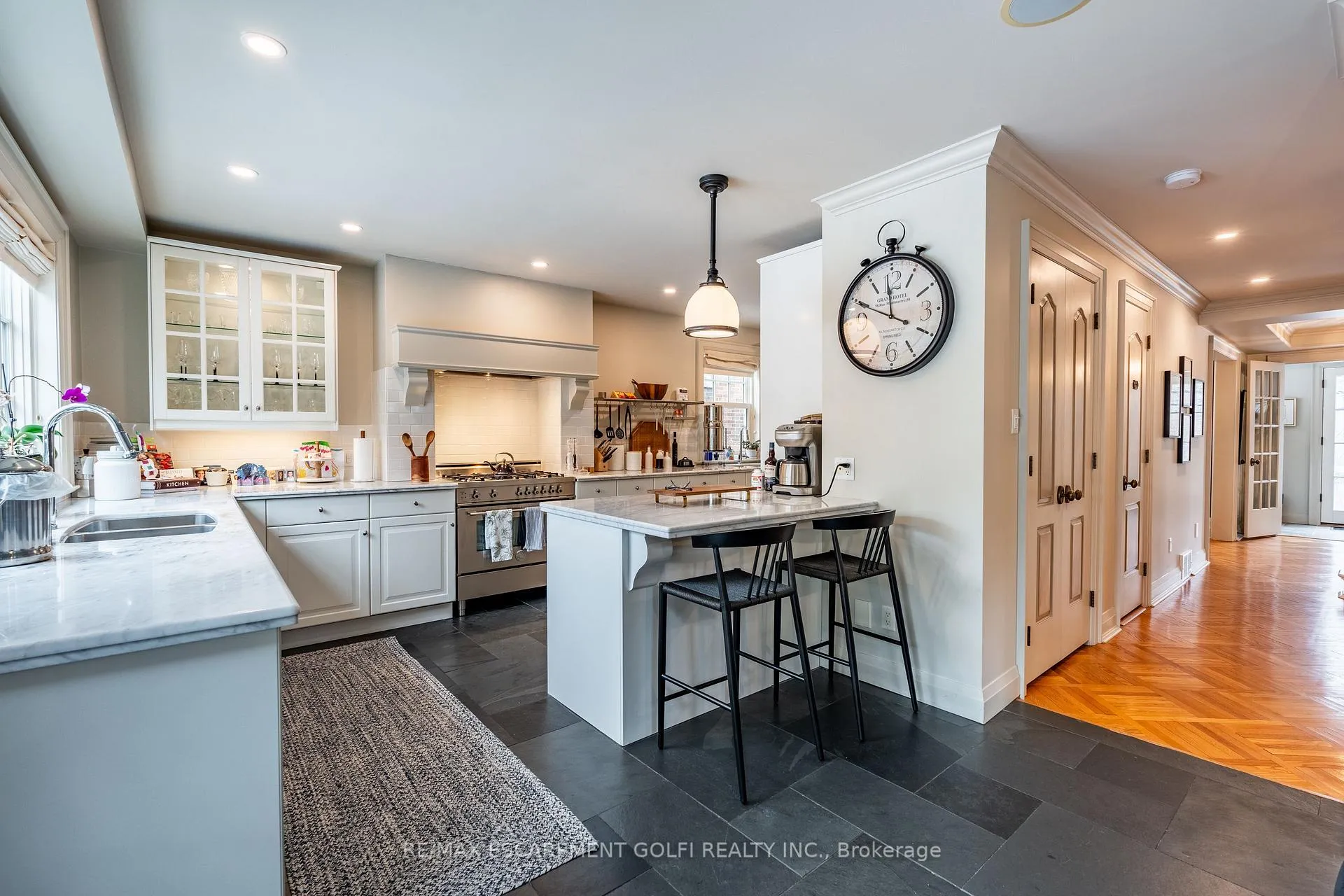 Photo 11 of 165 Aberdeen Avenue, Hamilton, Durand — HOMEH