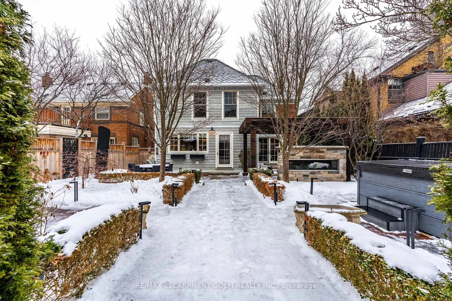 Photo 14 of 165 Aberdeen Avenue, Hamilton, Durand — HOMEH