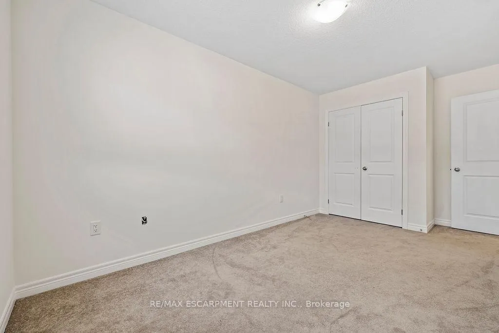 Photo 34 of 34 Dayman Drive, Hamilton, Meadowlands — HOMEH