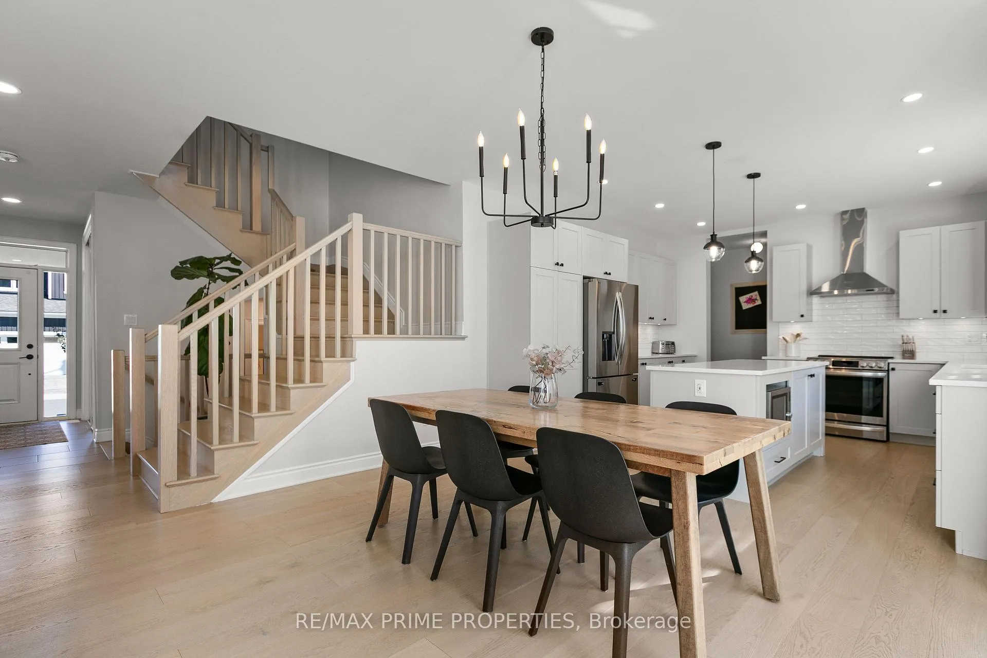 Photo 11 of 839 Mercier Crescent, Ottawa, Chapel Hill South - Orleans Village — HOMEH