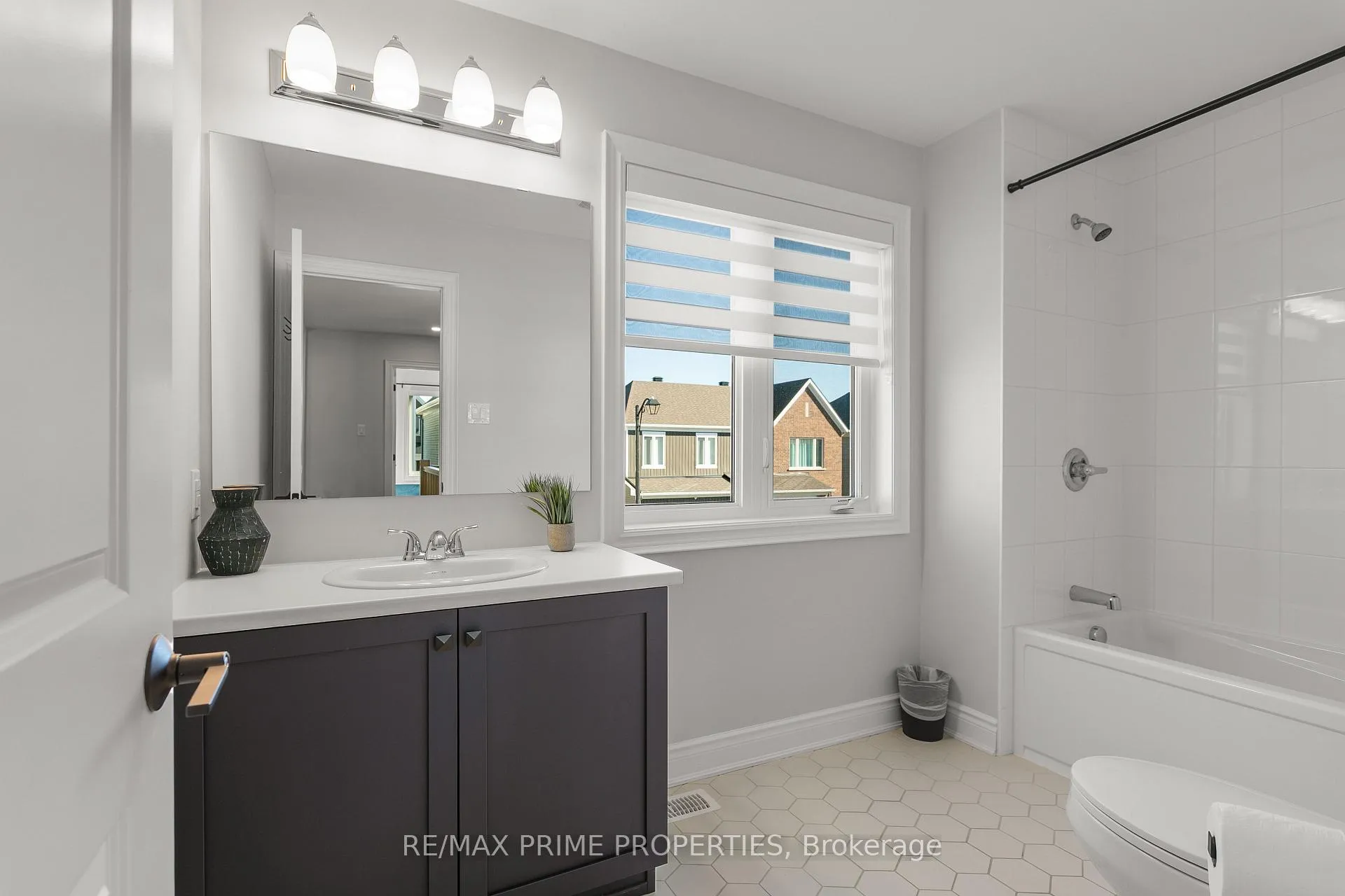 Photo 31 of 839 Mercier Crescent, Ottawa, Chapel Hill South - Orleans Village — HOMEH