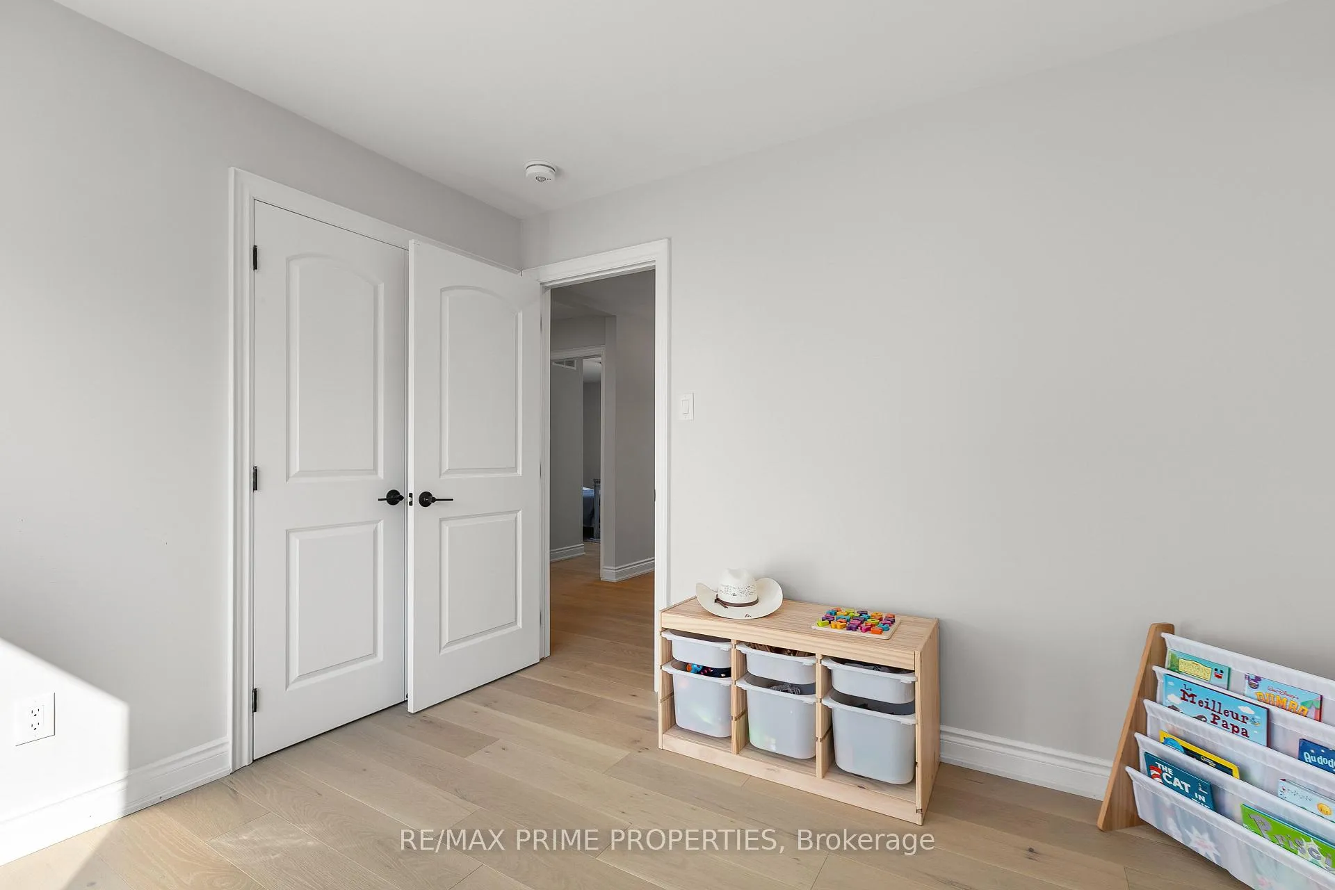Photo 33 of 839 Mercier Crescent, Ottawa, Chapel Hill South - Orleans Village — HOMEH