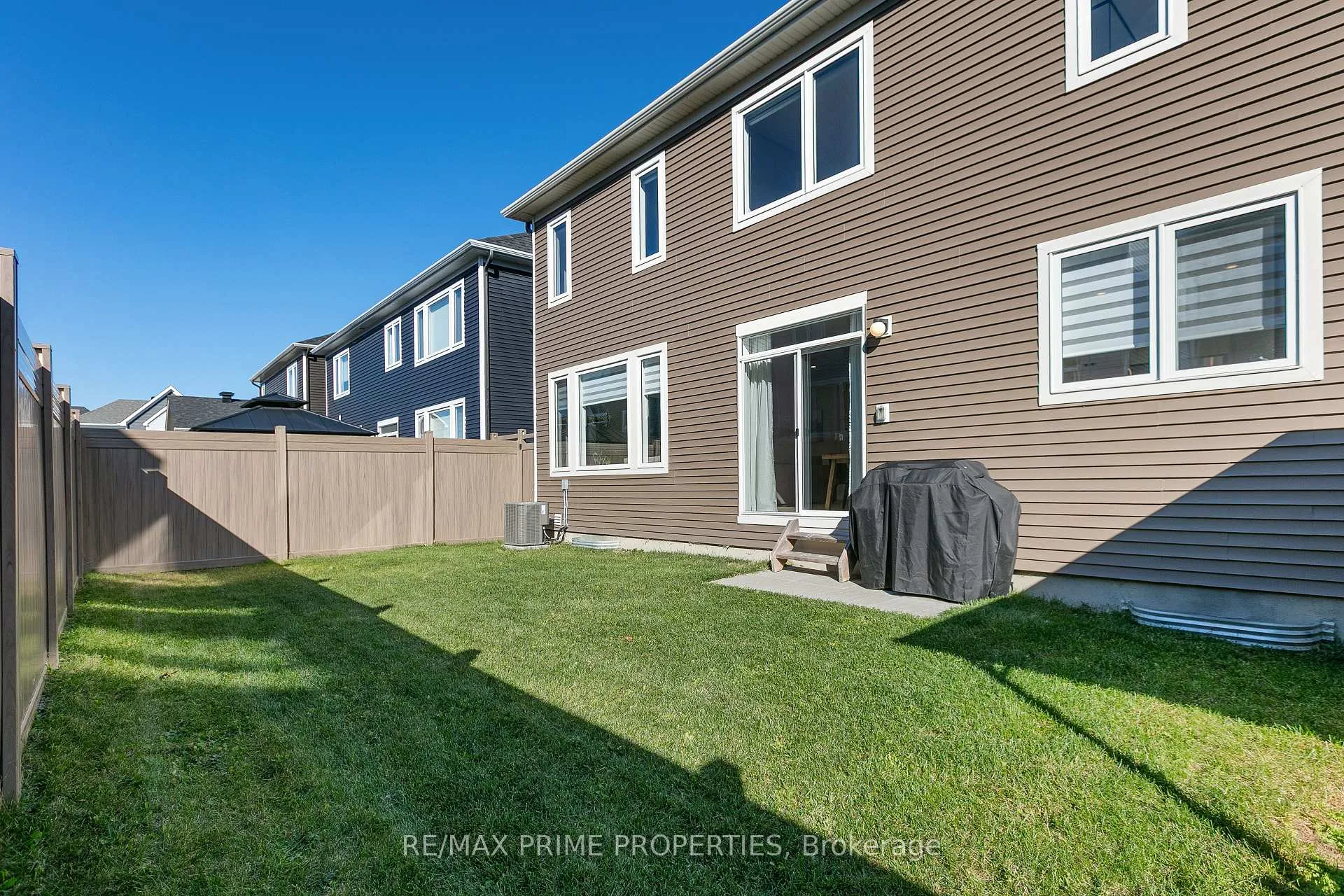 Photo 42 of 839 Mercier Crescent, Ottawa, Chapel Hill South - Orleans Village — HOMEH