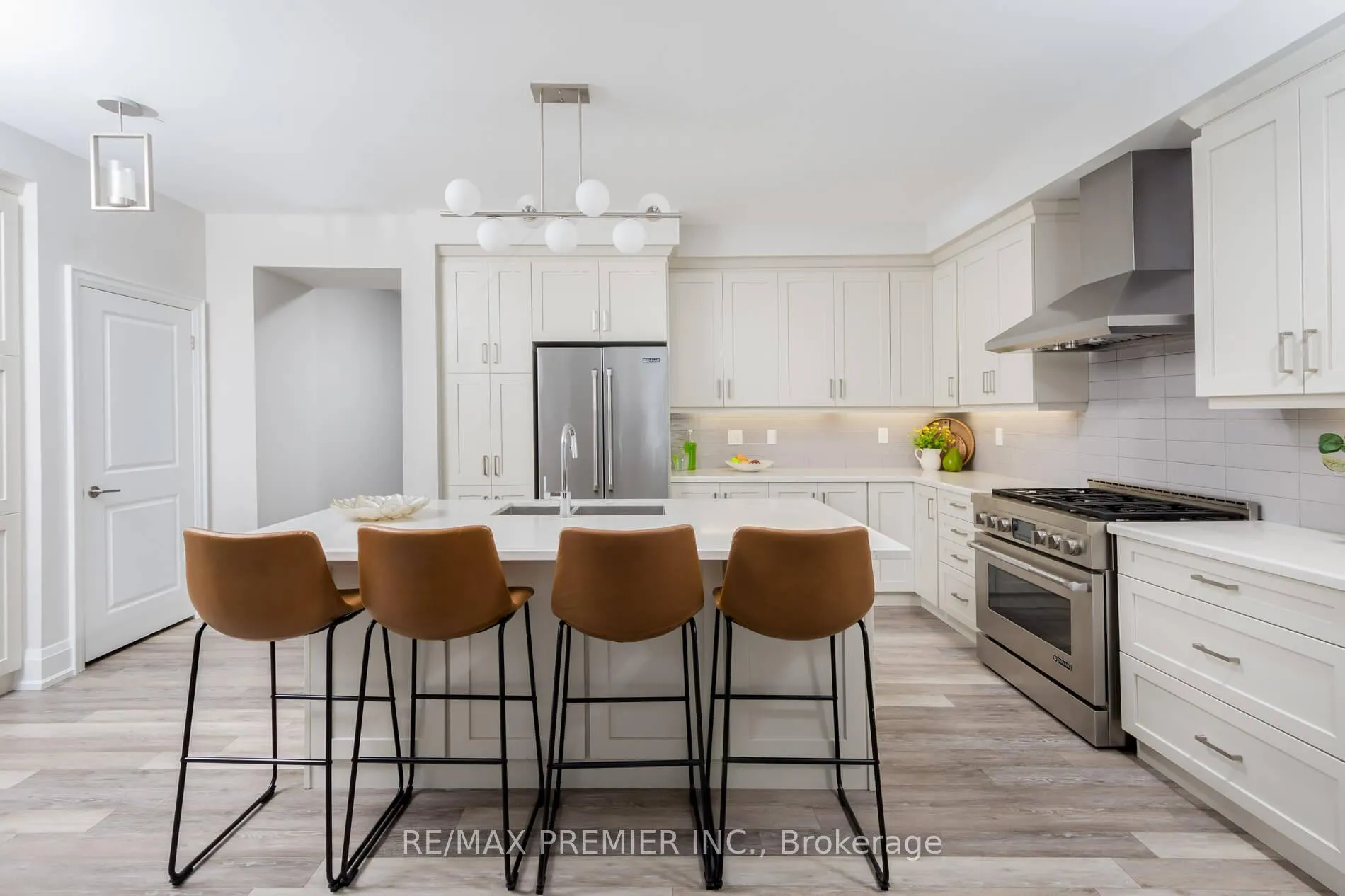 Photo 8 of 32 Pridham Place, New Tecumseth, Tottenham — HOMEH