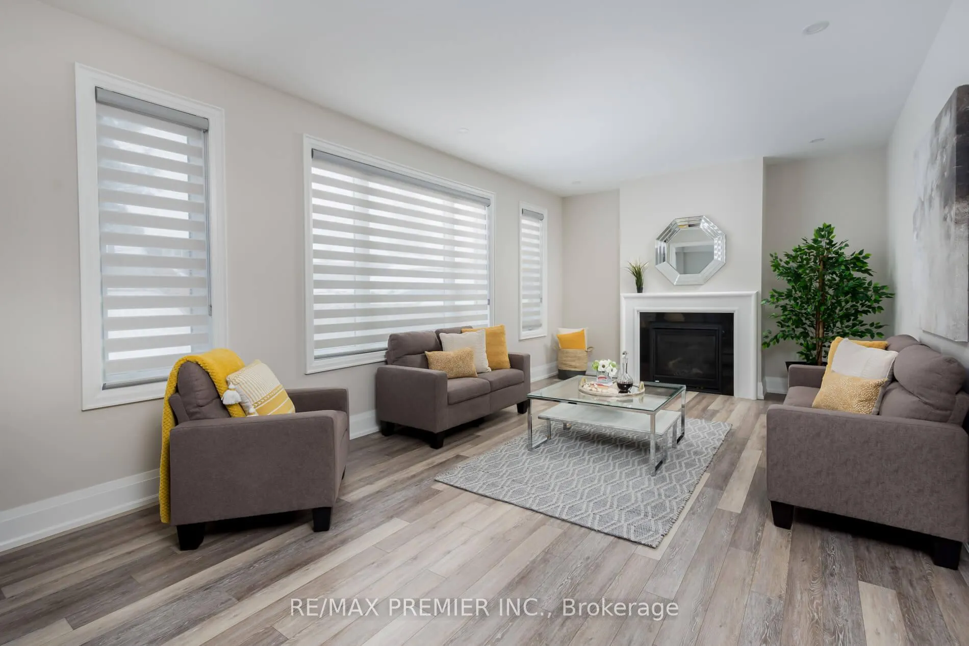 Photo 12 of 32 Pridham Place, New Tecumseth, Tottenham — HOMEH
