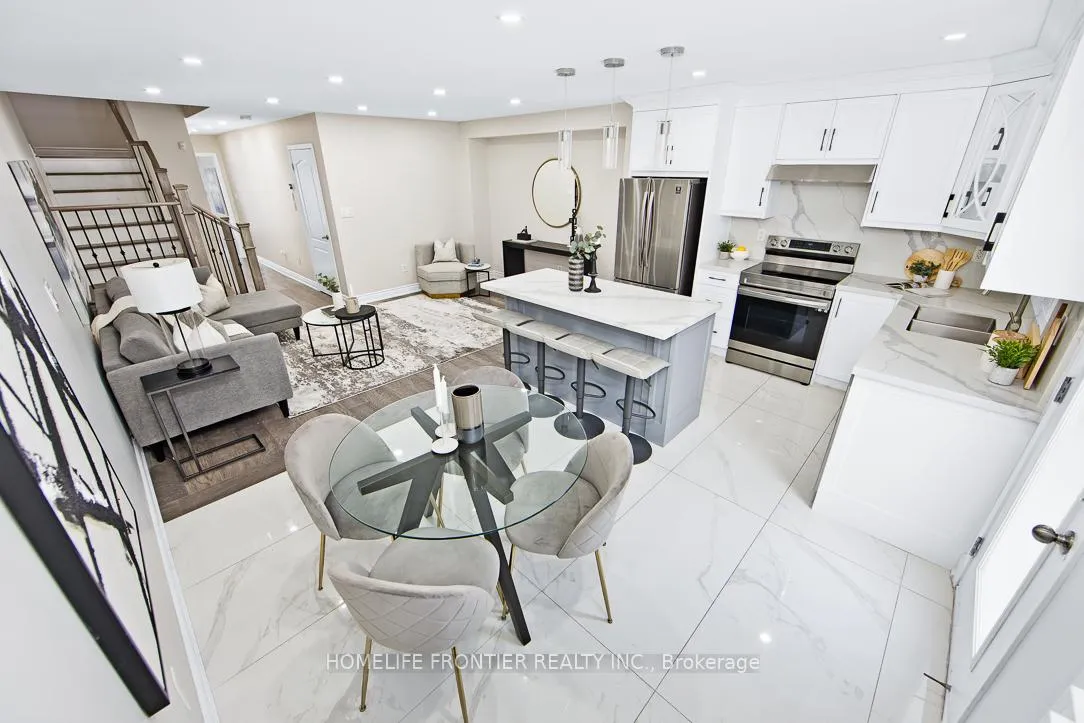 Photo 7 of 3 Coranto Way, Vaughan, Vellore Village — HOMEH