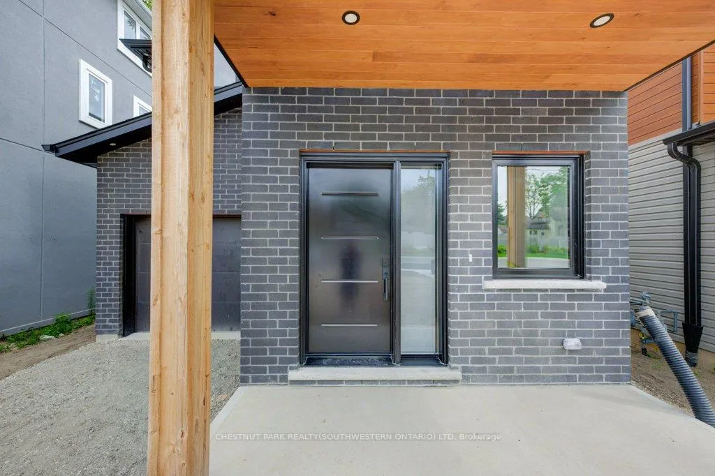 Photo 2 of 162 Weber Street W, Kitchener — HOMEH