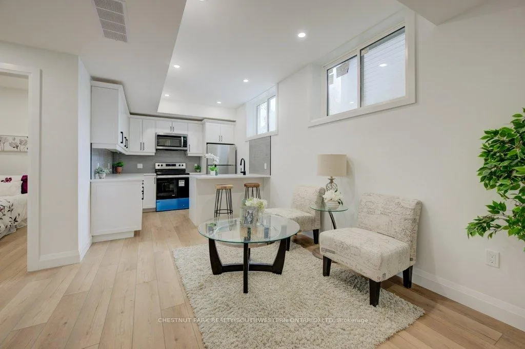 Photo 28 of 162 Weber Street W, Kitchener — HOMEH