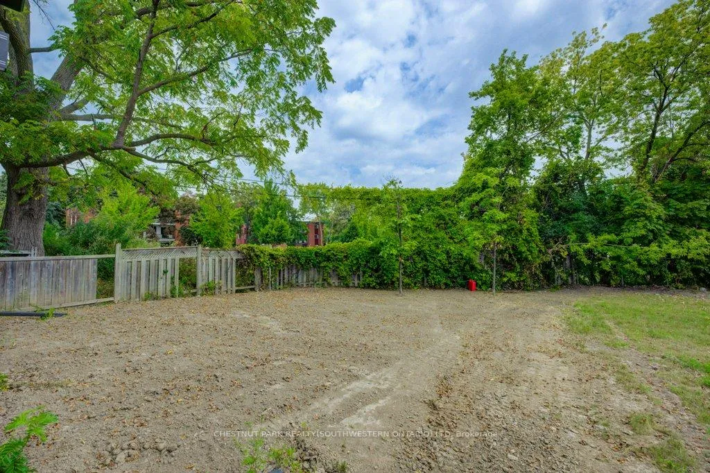 Photo 38 of 162 Weber Street W, Kitchener — HOMEH