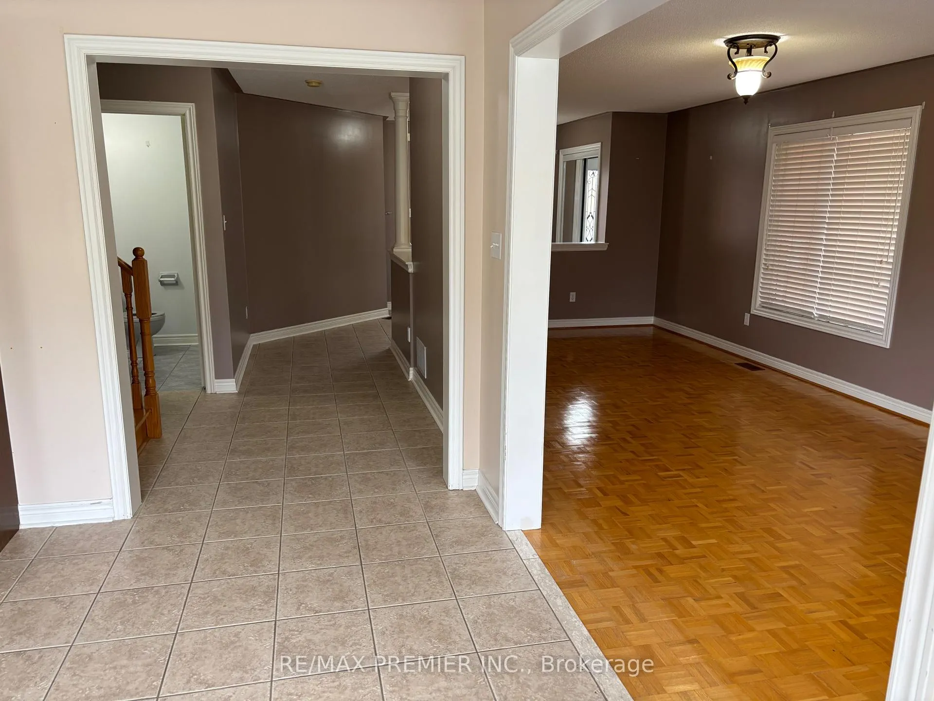 Photo 12 of 325 Vellore Avenue, Vaughan, Vellore Village — HOMEH