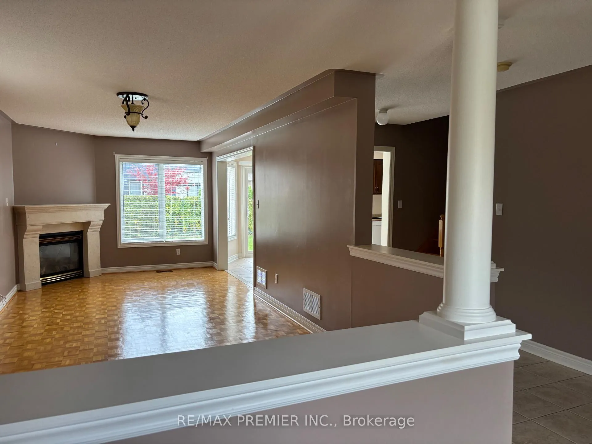 Photo 27 of 325 Vellore Avenue, Vaughan, Vellore Village — HOMEH