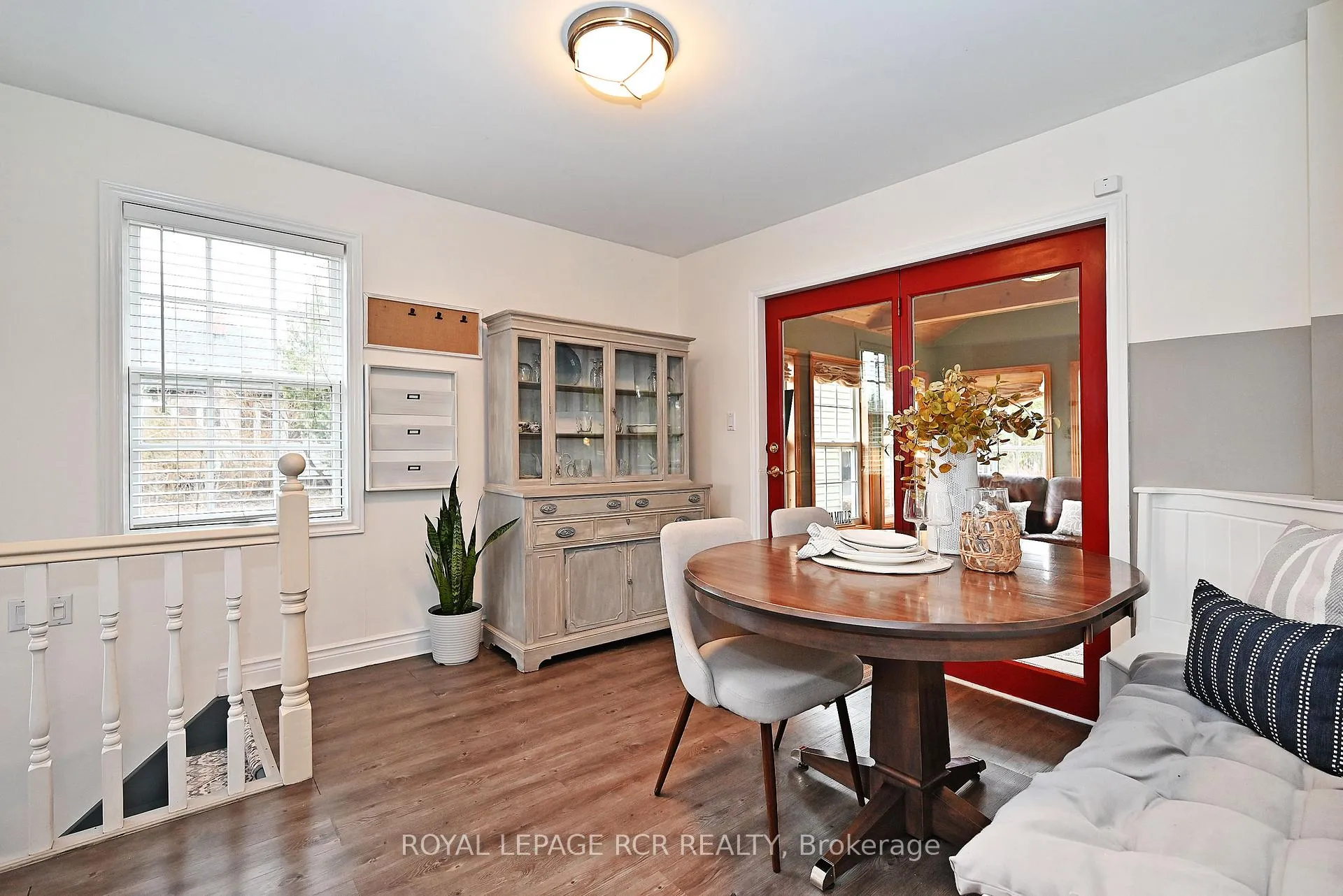 Photo 17 of 130 Church Street, King, Schomberg — HOMEH