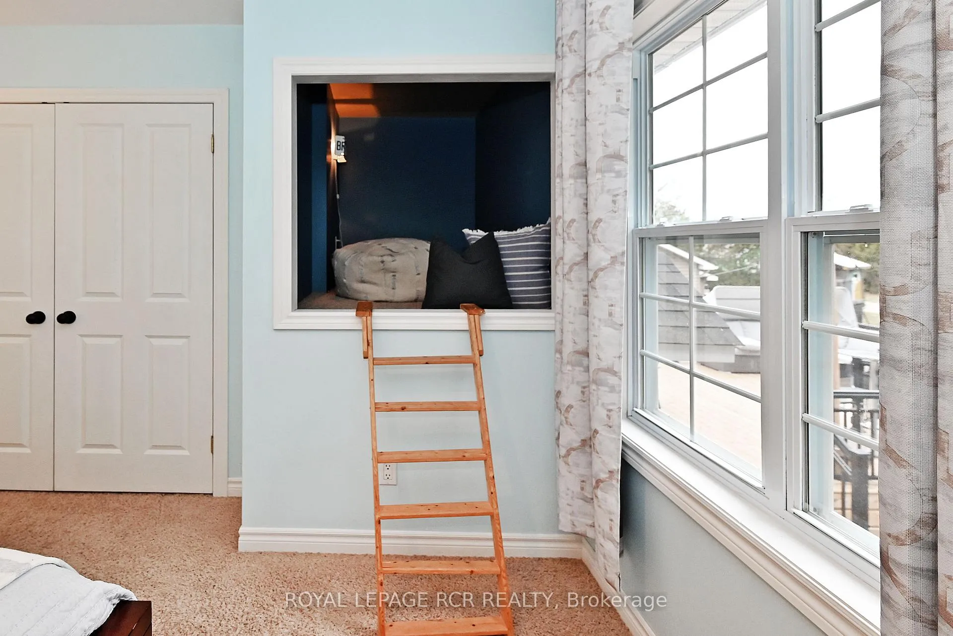 Photo 28 of 130 Church Street, King, Schomberg — HOMEH