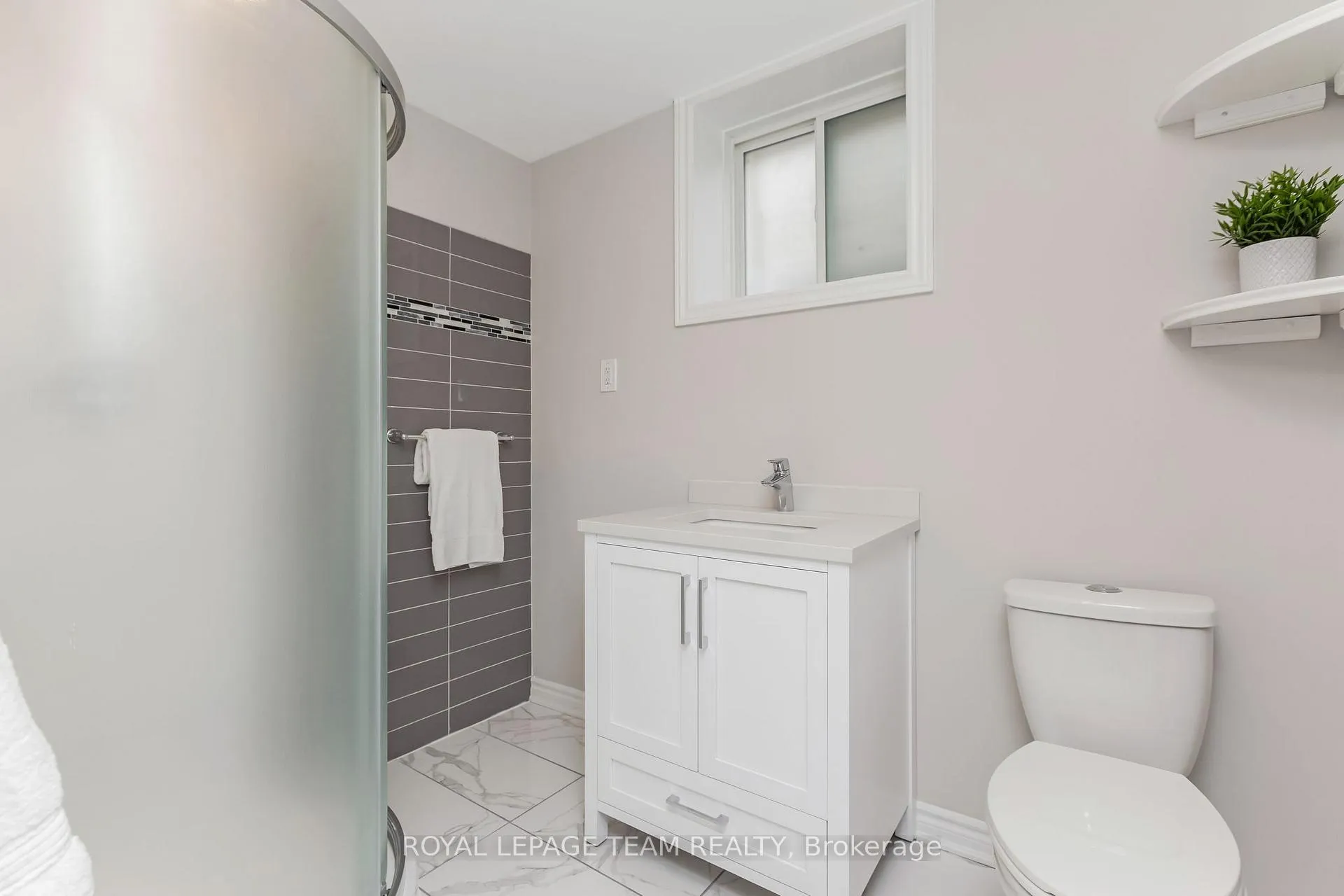 Photo 44 of 633 Parade Drive, Ottawa, Stittsville (South) — HOMEH