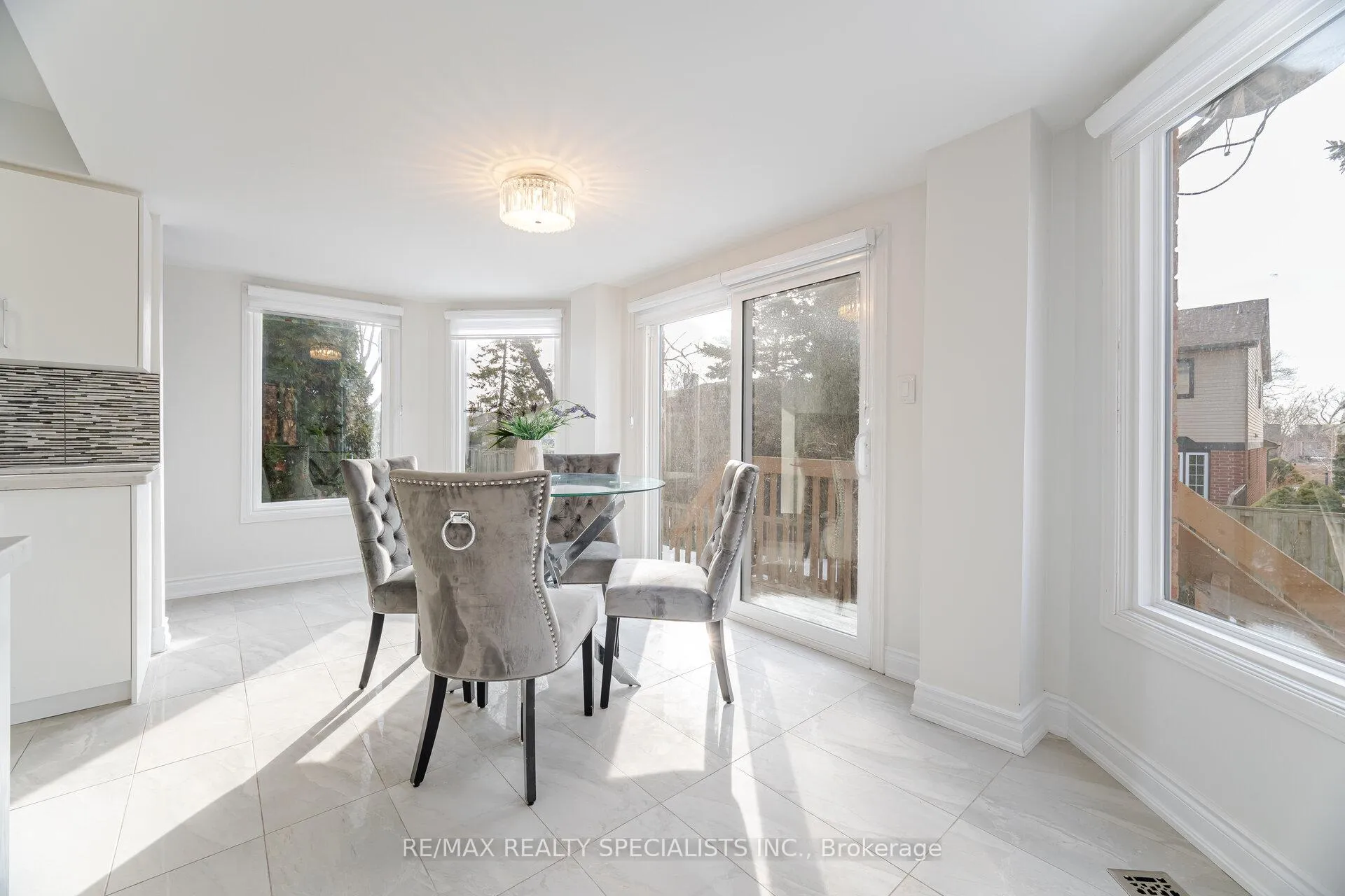 Photo 11 of 1861 Una Road, Pickering, Amberlea — HOMEH
