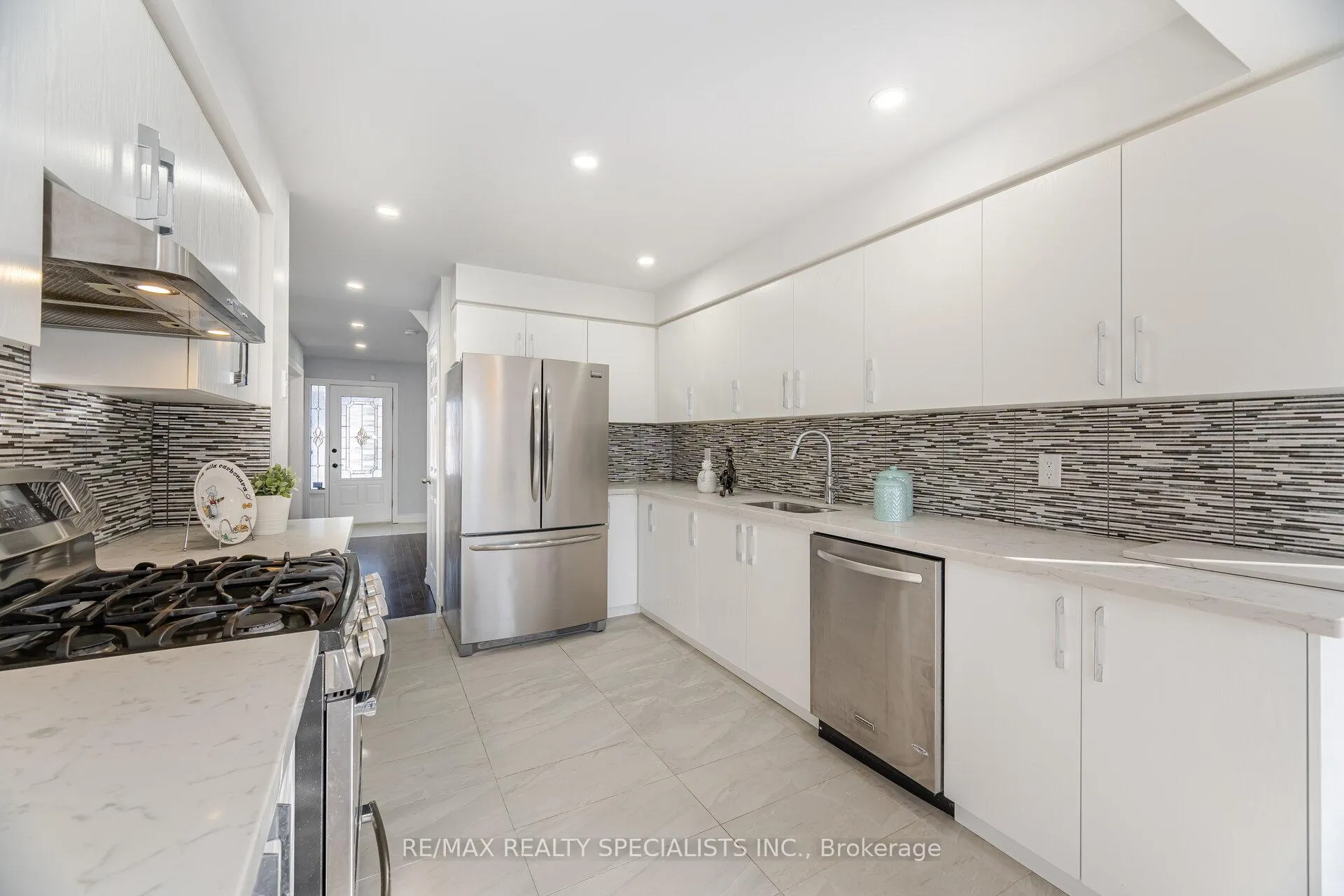 Photo 14 of 1861 Una Road, Pickering, Amberlea — HOMEH