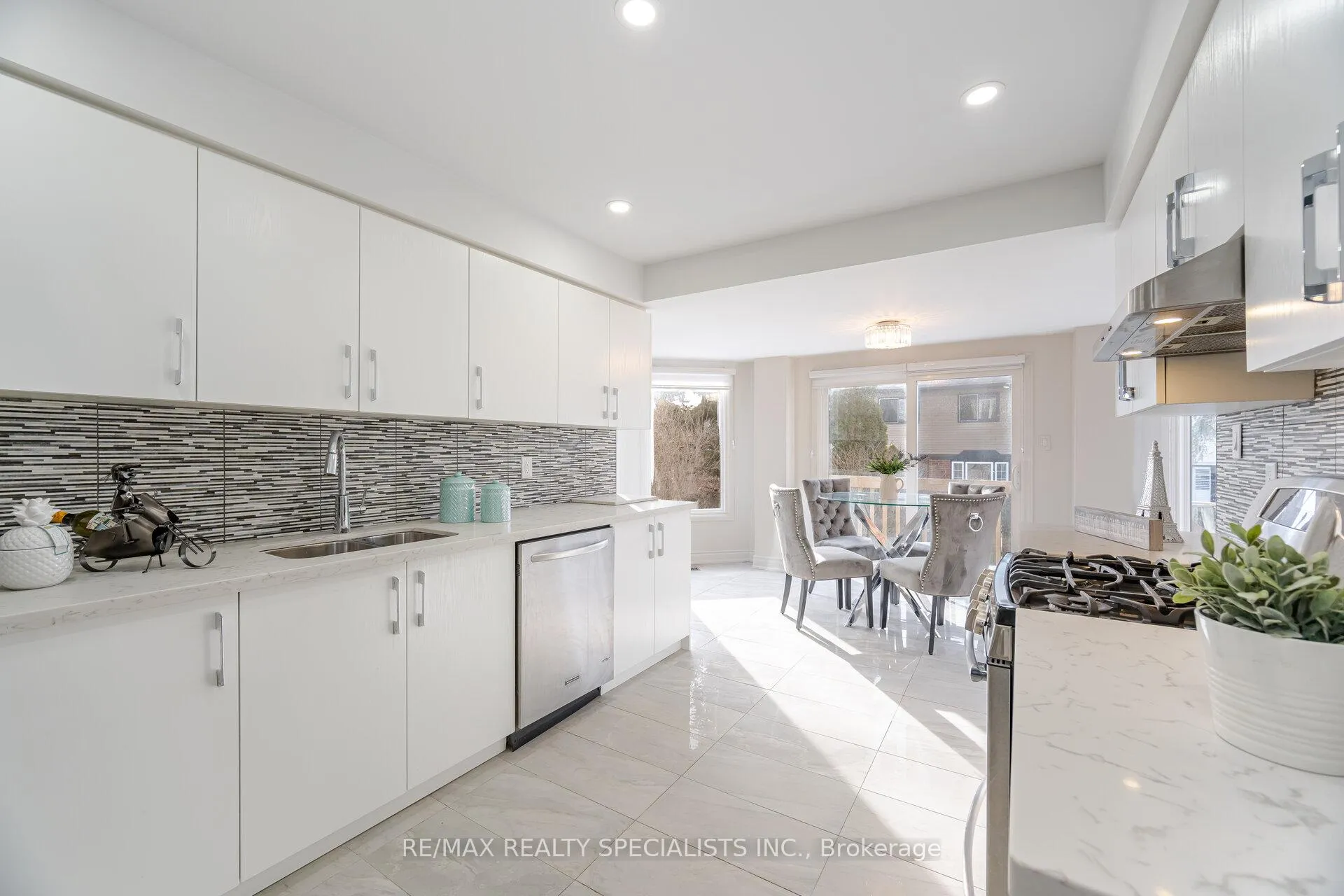 Photo 15 of 1861 Una Road, Pickering, Amberlea — HOMEH