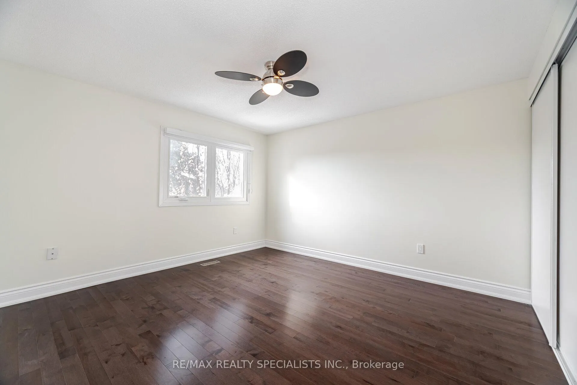 Photo 32 of 1861 Una Road, Pickering, Amberlea — HOMEH