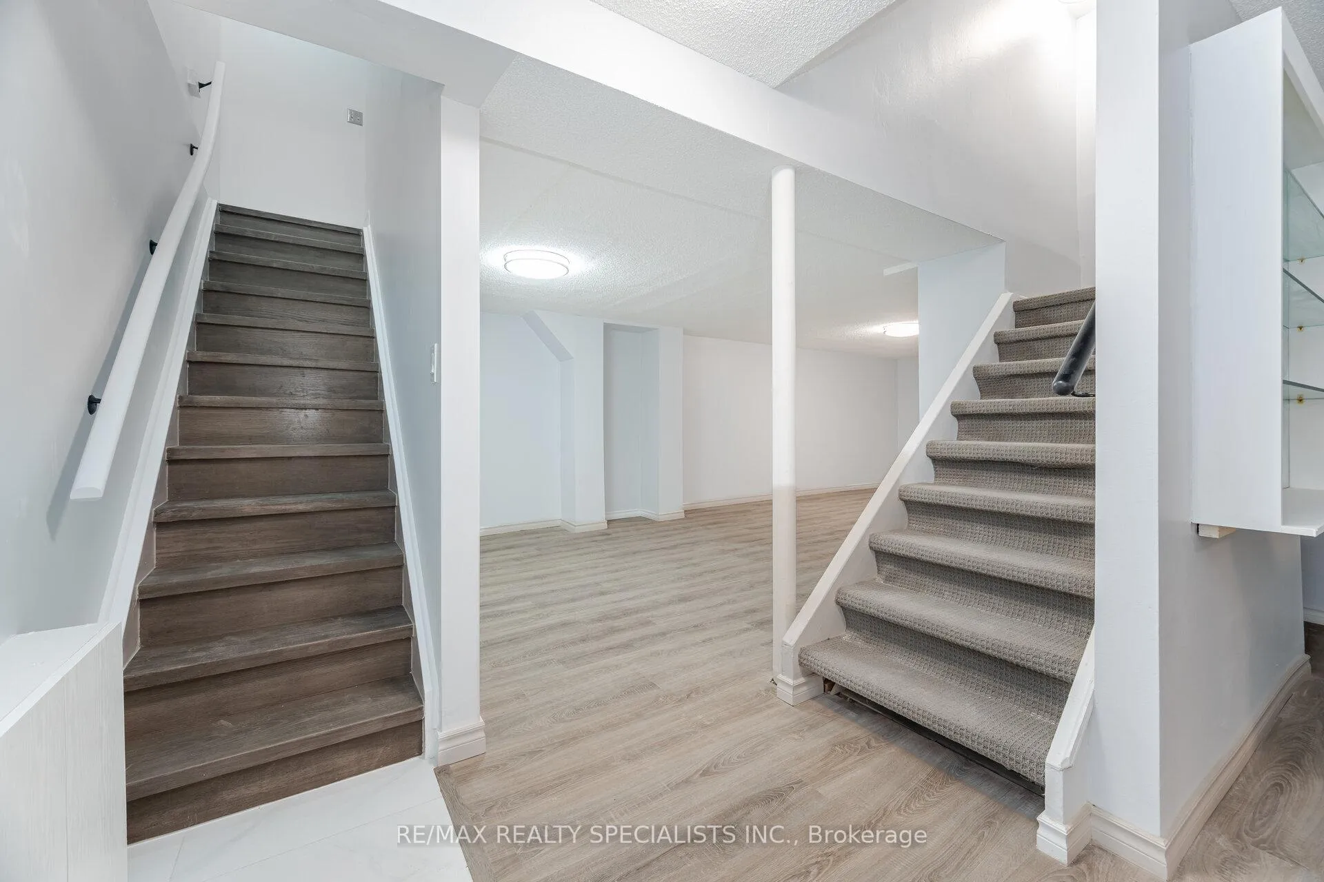 Photo 36 of 1861 Una Road, Pickering, Amberlea — HOMEH