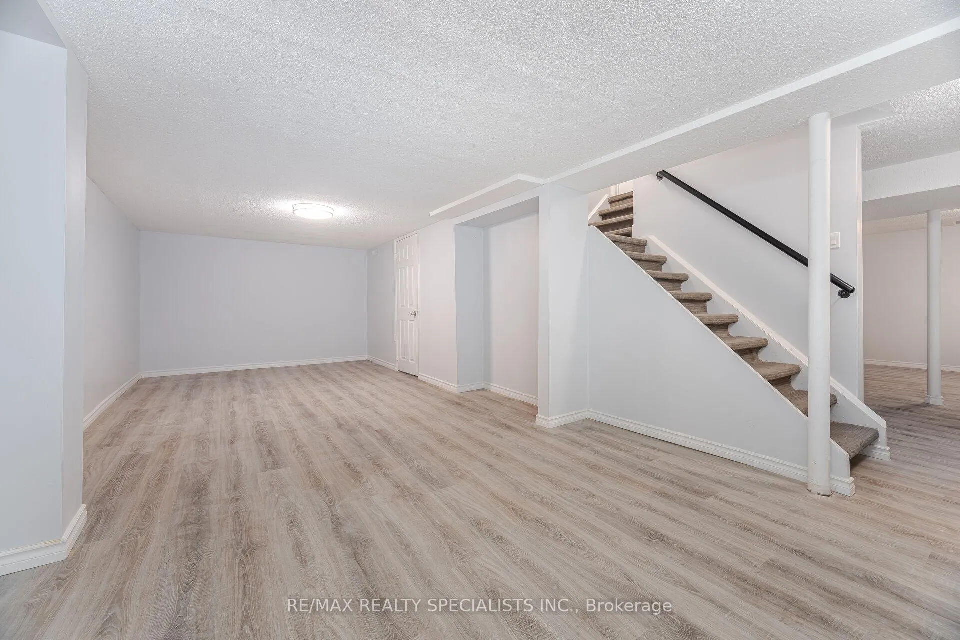 Photo 37 of 1861 Una Road, Pickering, Amberlea — HOMEH
