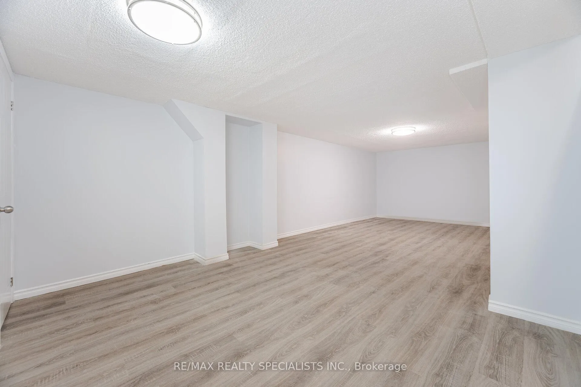 Photo 41 of 1861 Una Road, Pickering, Amberlea — HOMEH