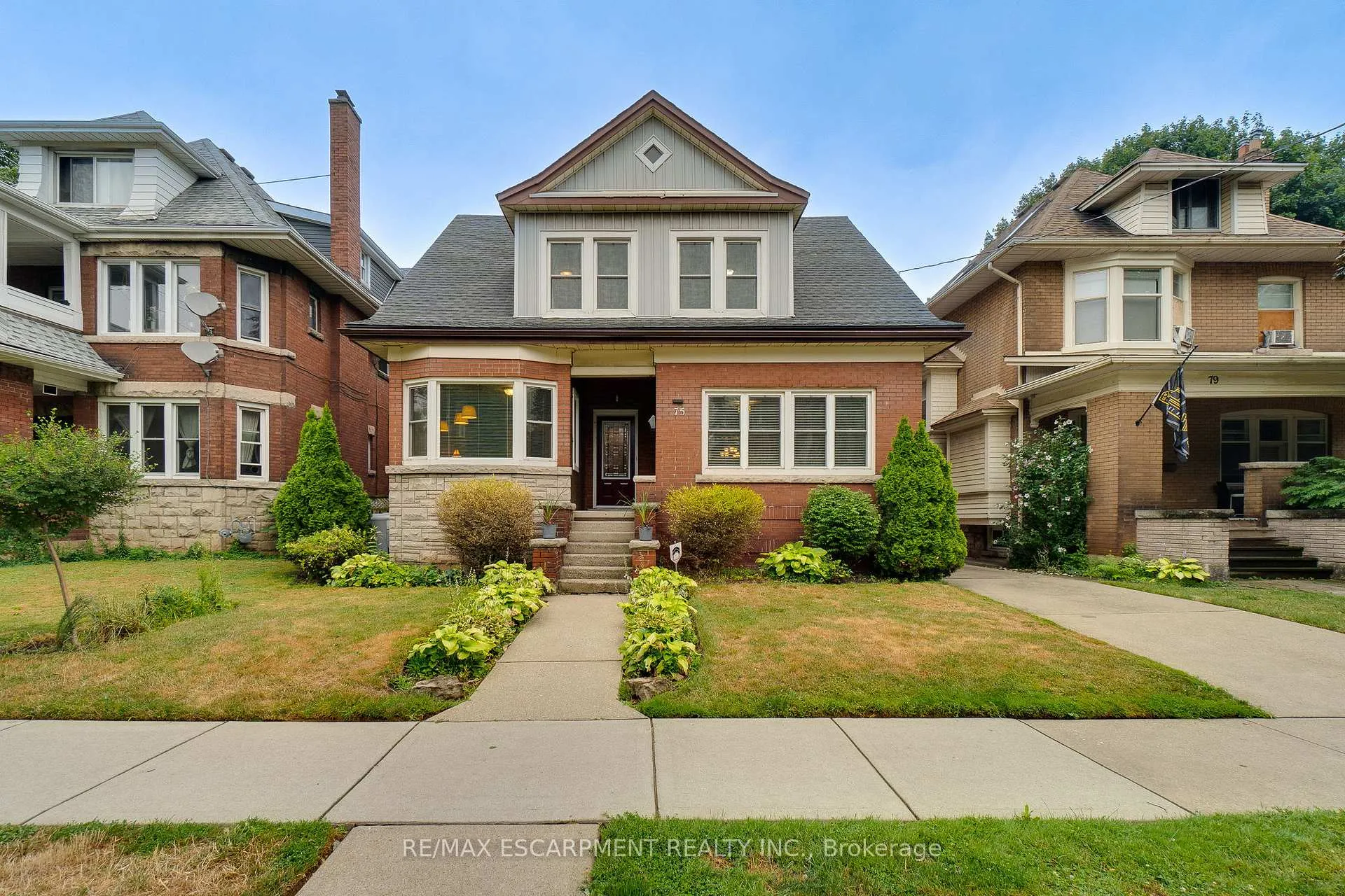 Photo 2 of 75 Melrose Avenue S, Hamilton, Stipley — HOMEH