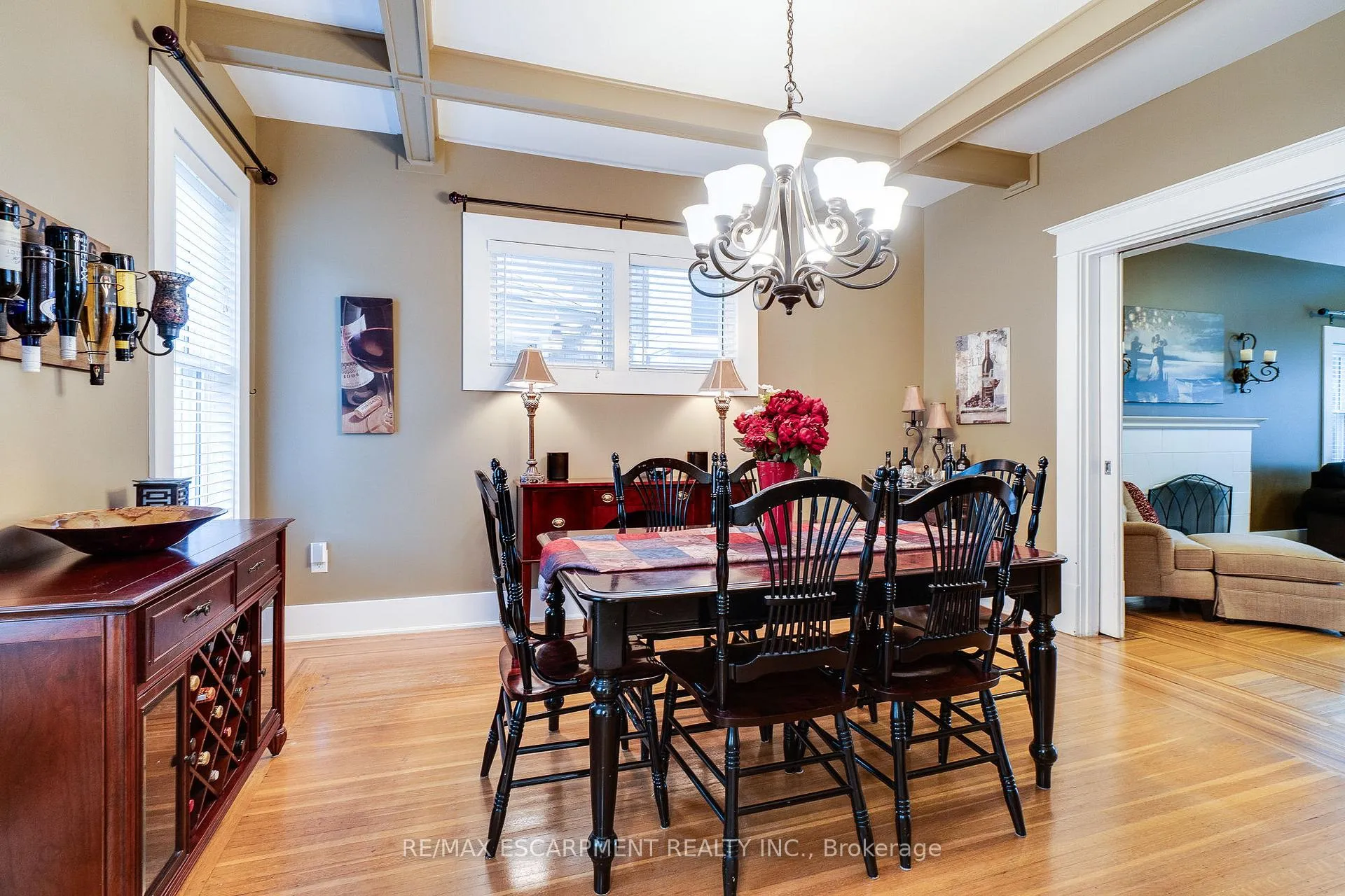 Photo 15 of 75 Melrose Avenue S, Hamilton, Stipley — HOMEH