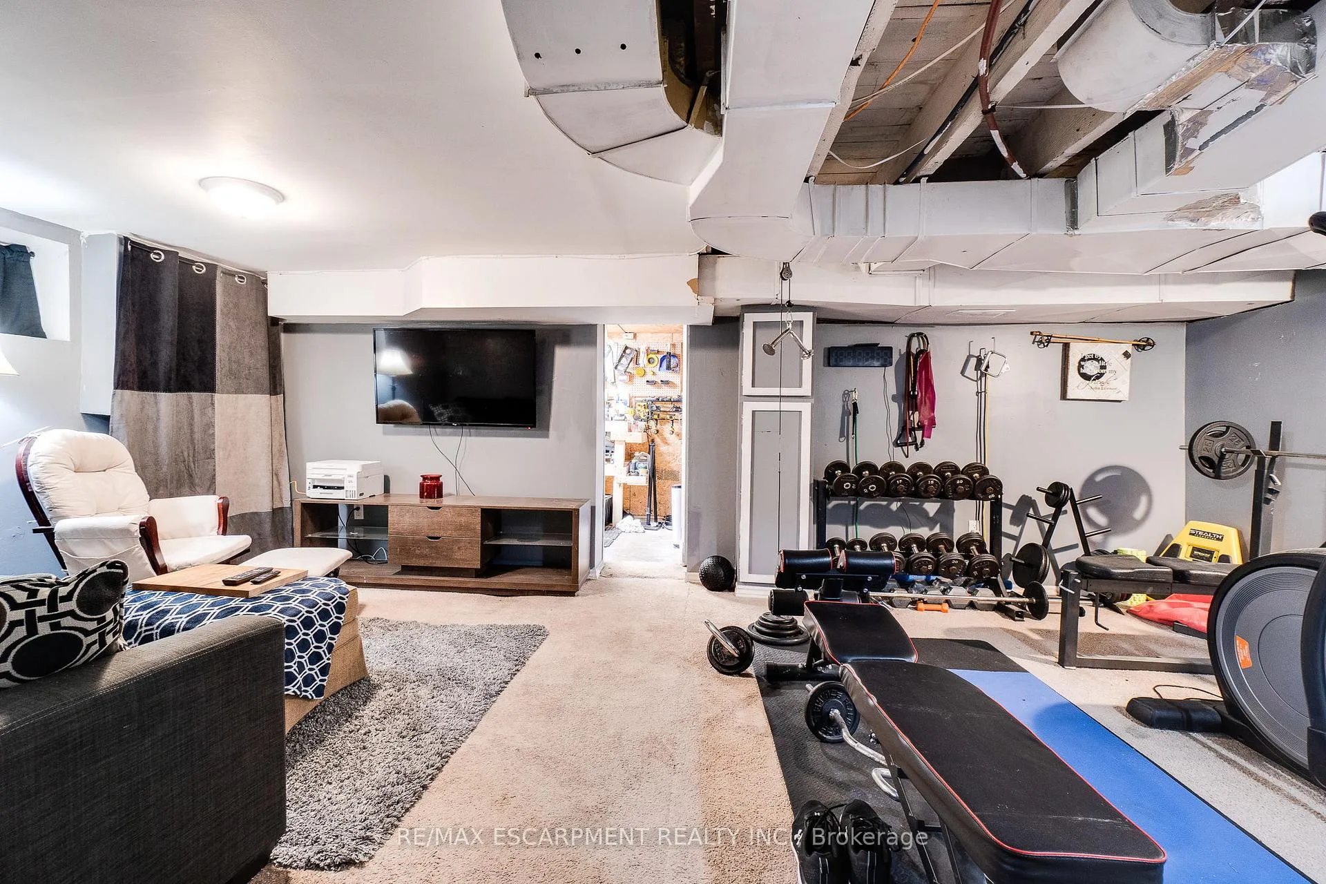 Photo 34 of 75 Melrose Avenue S, Hamilton, Stipley — HOMEH