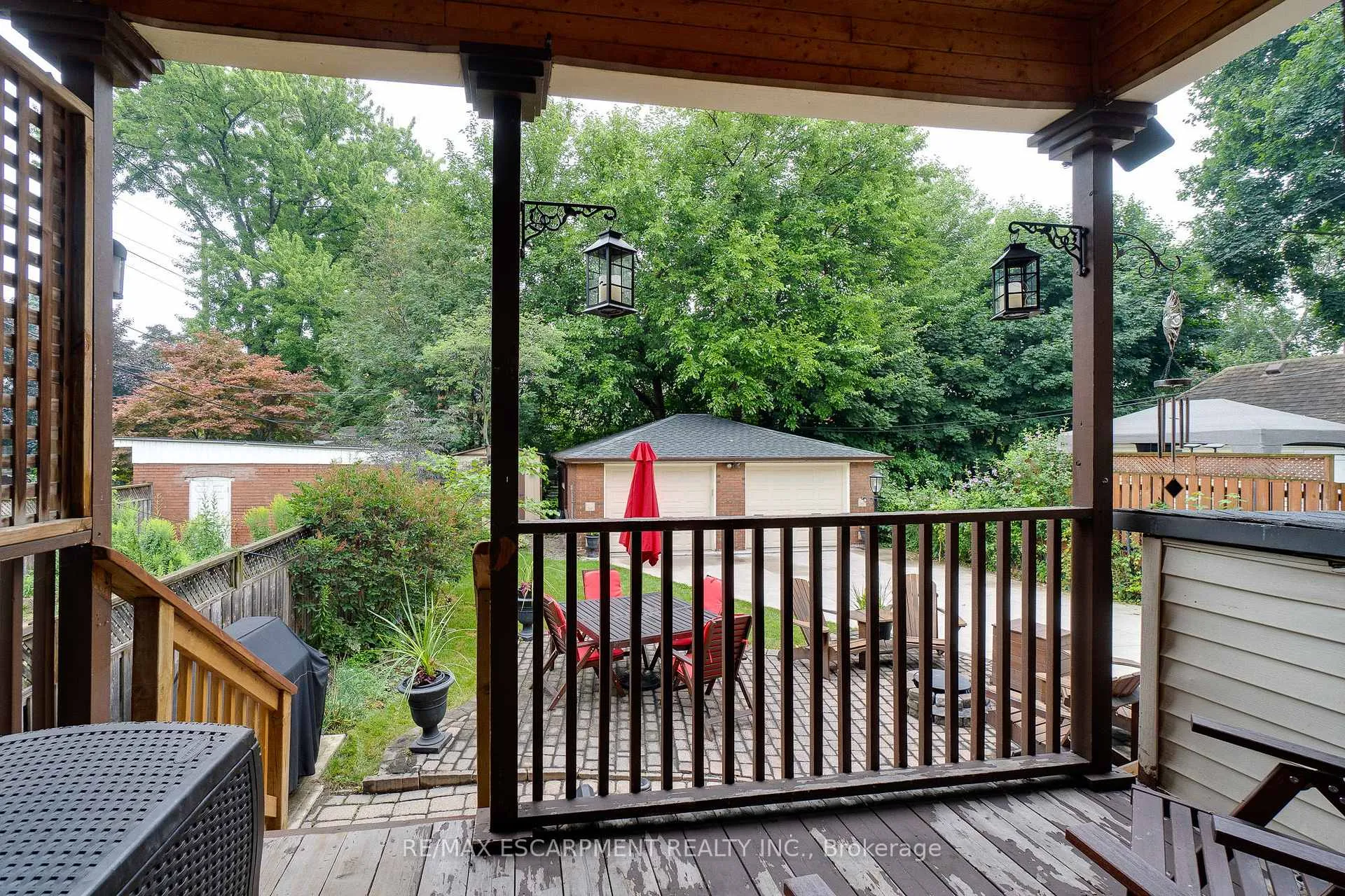 Photo 38 of 75 Melrose Avenue S, Hamilton, Stipley — HOMEH