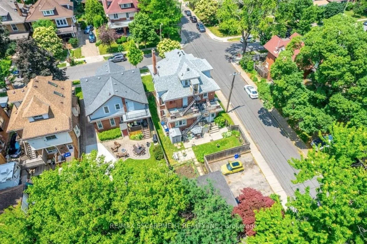 Photo 49 of 75 Melrose Avenue S, Hamilton, Stipley — HOMEH