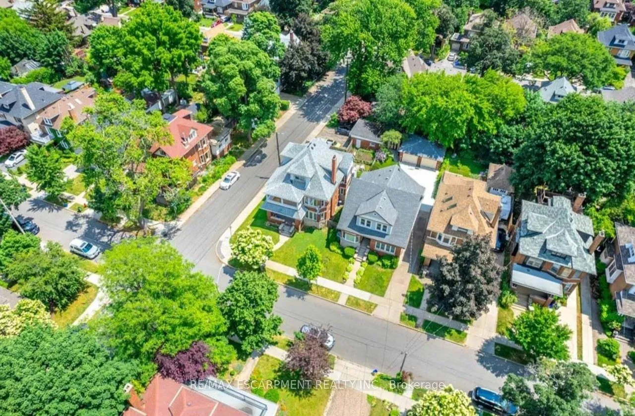 Photo 50 of 75 Melrose Avenue S, Hamilton, Stipley — HOMEH