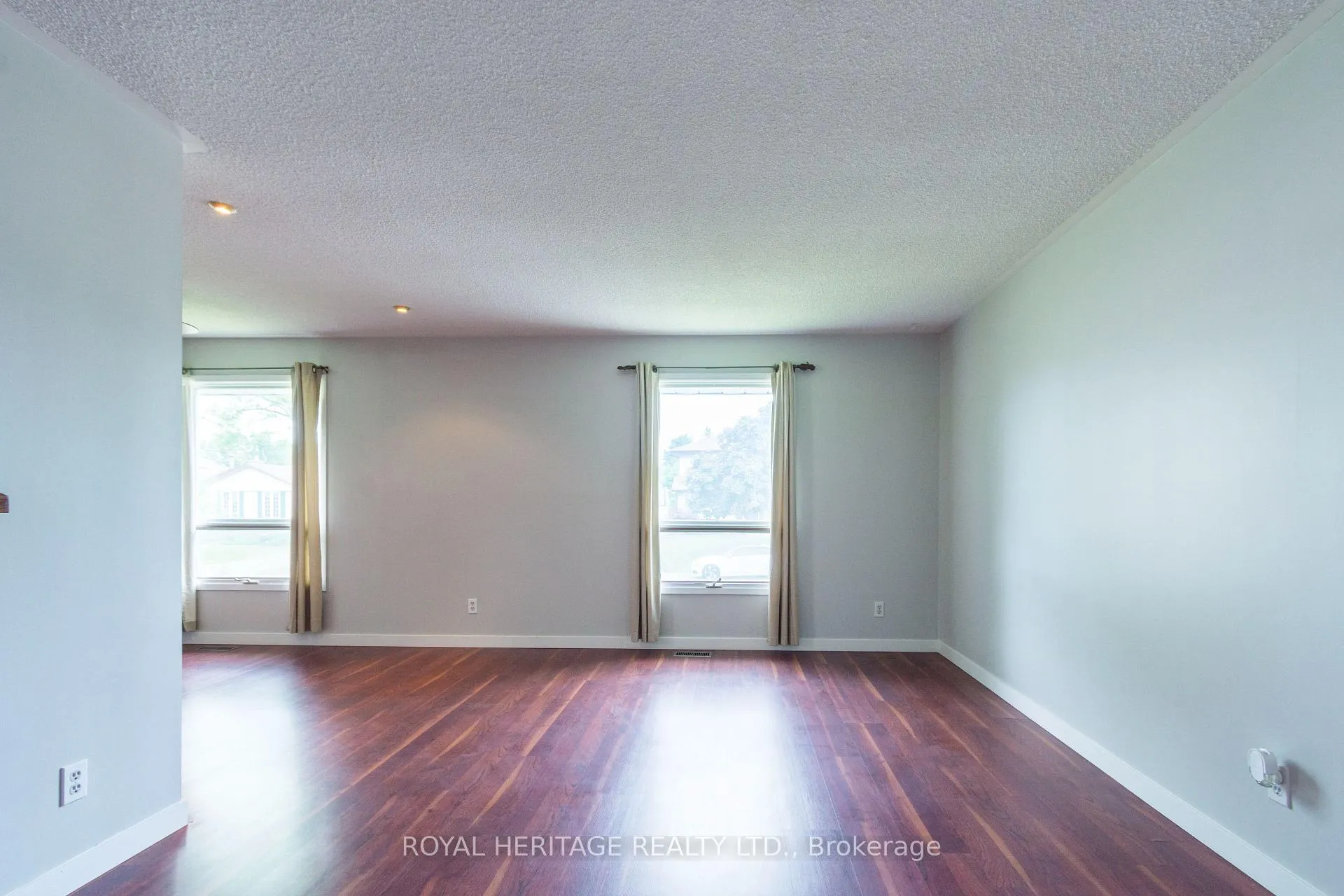 Photo 6 of 69 Brimley Court, Belleville, Belleville Ward — HOMEH