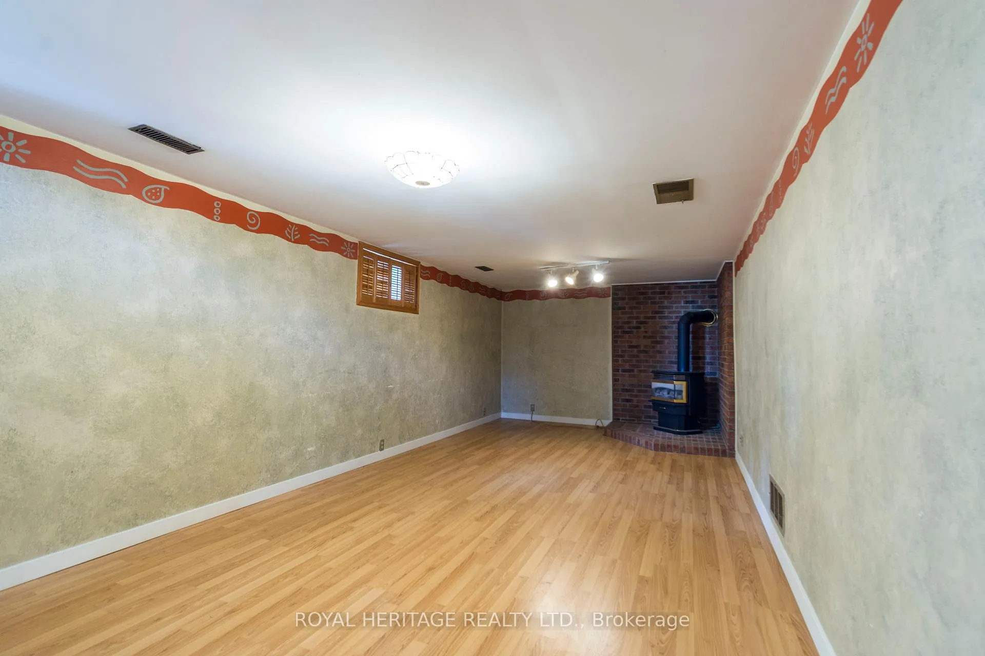 Photo 25 of 69 Brimley Court, Belleville, Belleville Ward — HOMEH