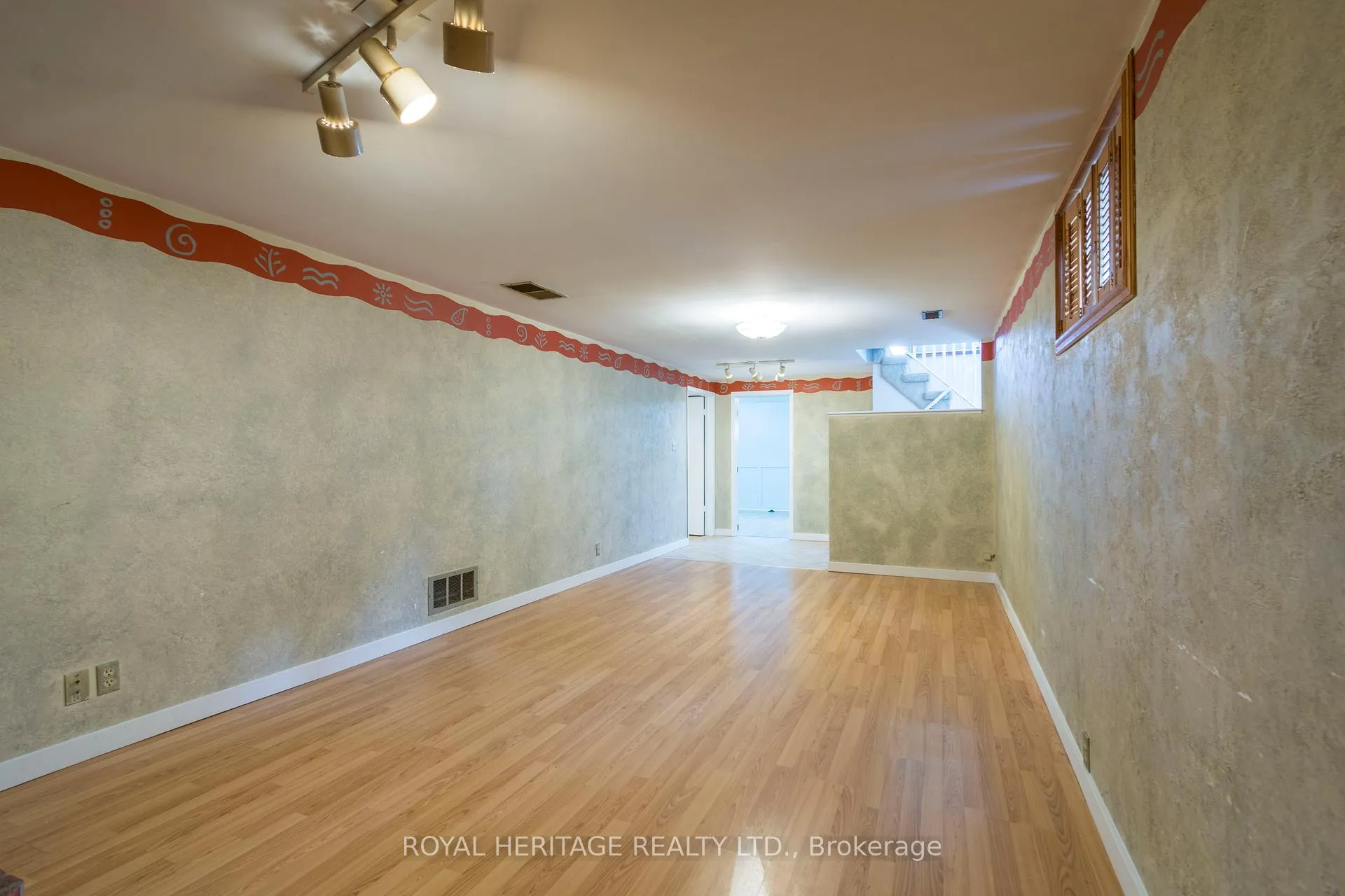 Photo 28 of 69 Brimley Court, Belleville, Belleville Ward — HOMEH