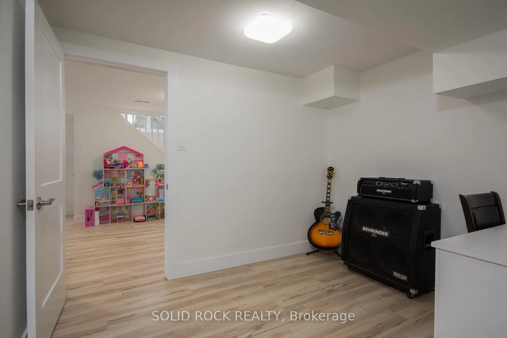 Photo 35 of 119 Kincardine Drive, Ottawa, Kanata - Glencairn/Hazeldean — HOMEH
