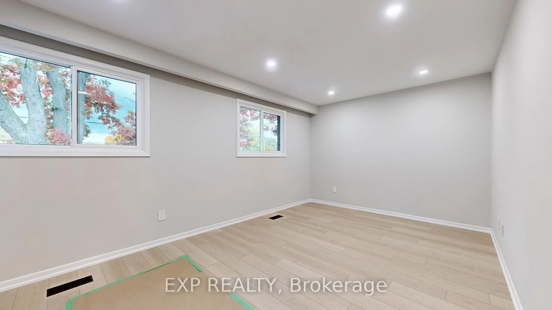 Photo 6 of Unit 2, 477a Cosburn Avenue, Toronto, Danforth Village-East York — HOMEH