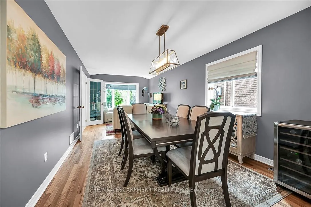 Photo 6 of 684 Upper Horning Road, Hamilton, Gurnett — HOMEH