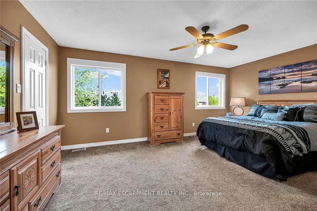 Photo 18 of 684 Upper Horning Road, Hamilton, Gurnett — HOMEH