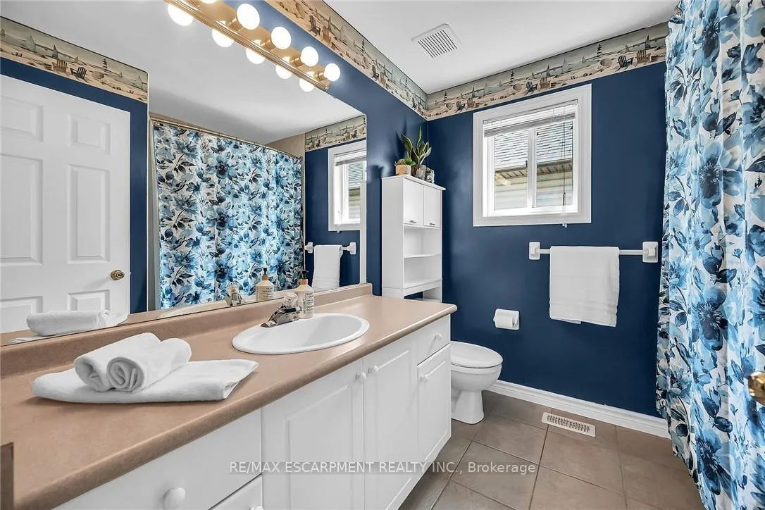 Photo 28 of 684 Upper Horning Road, Hamilton, Gurnett — HOMEH