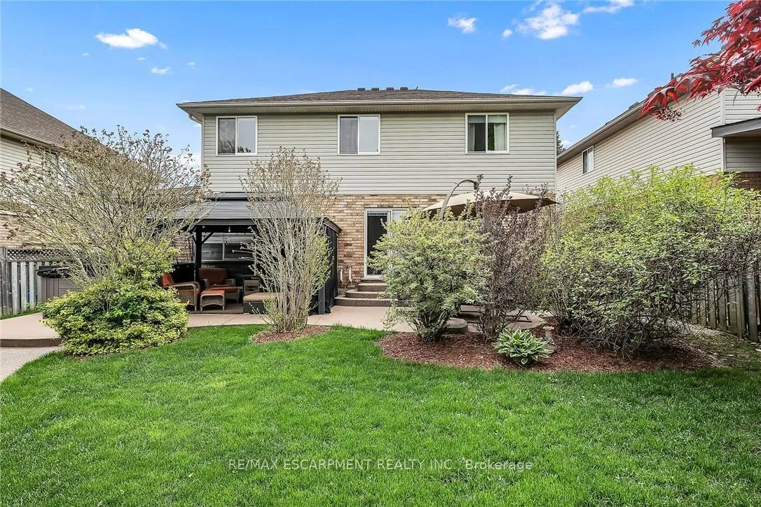 Photo 46 of 684 Upper Horning Road, Hamilton, Gurnett — HOMEH